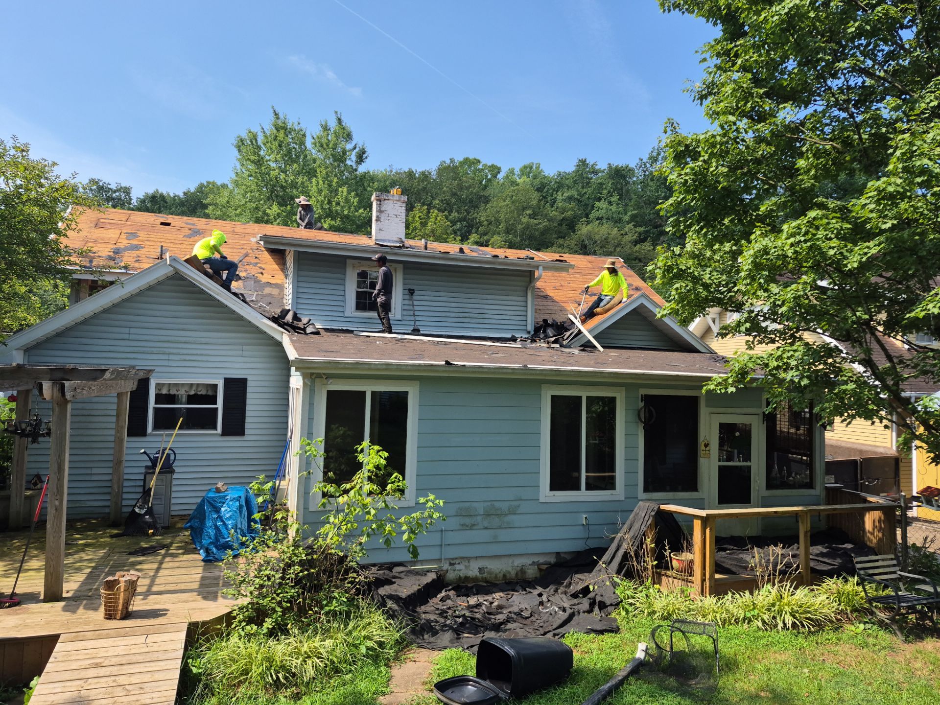 IKO Dynasty Granite Black Roof Replacement – Nitro WV by Mr. Roofer