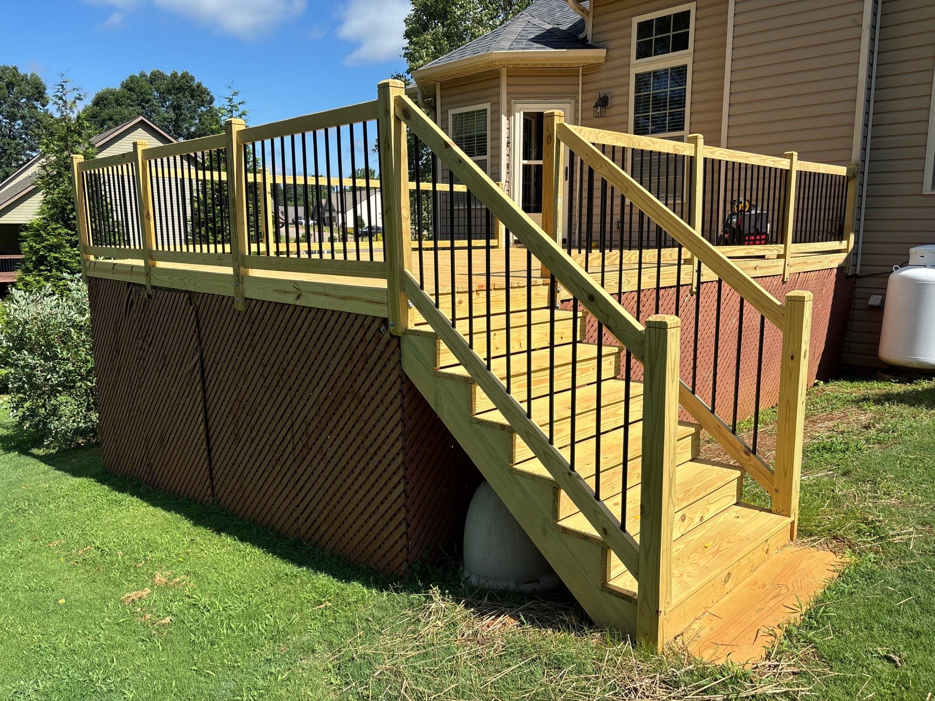 Wood Deck using Wood Sealant by DuraSeal