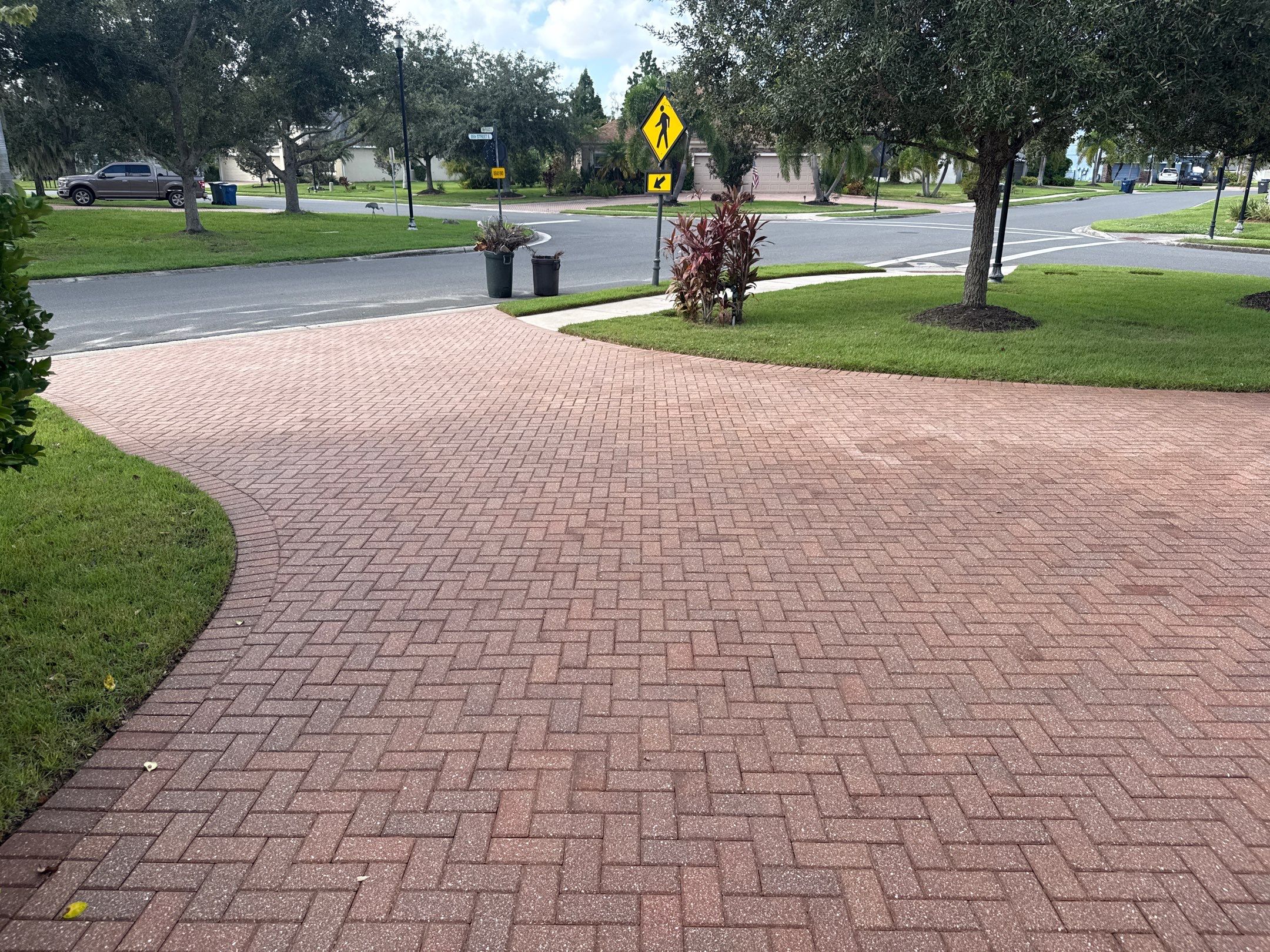 Paver Driveway & Sidewalk Cleaning – Oakleaf Hammock, Ellenton, FL by Sunshine AquaWash