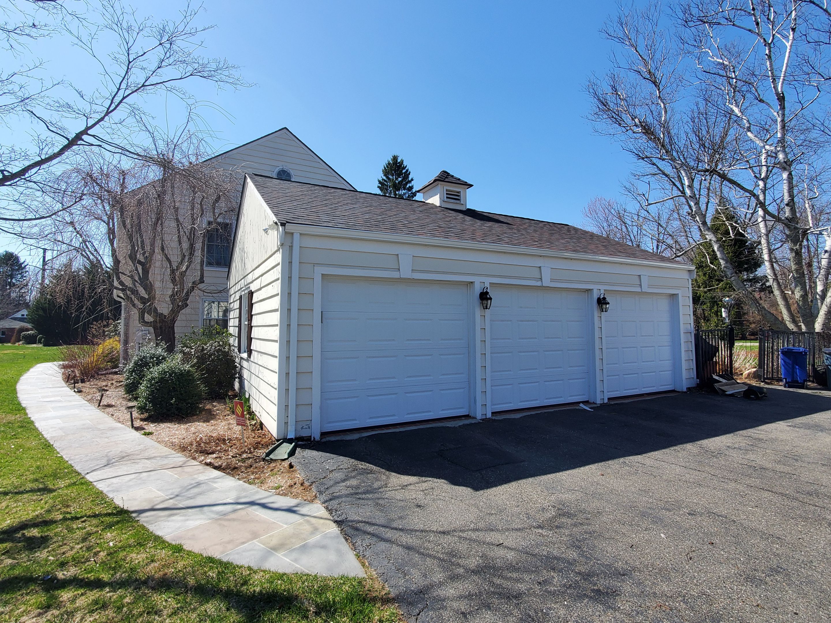 Siding Installation using Hardie Plank Artic white by A Plus Exterior