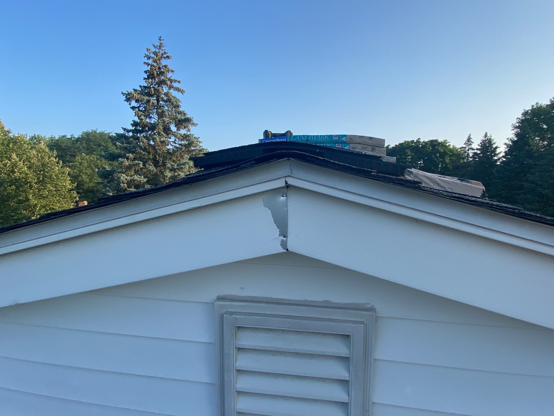 Roof Replacement using CertainTeed Landmark by 180 Contractors