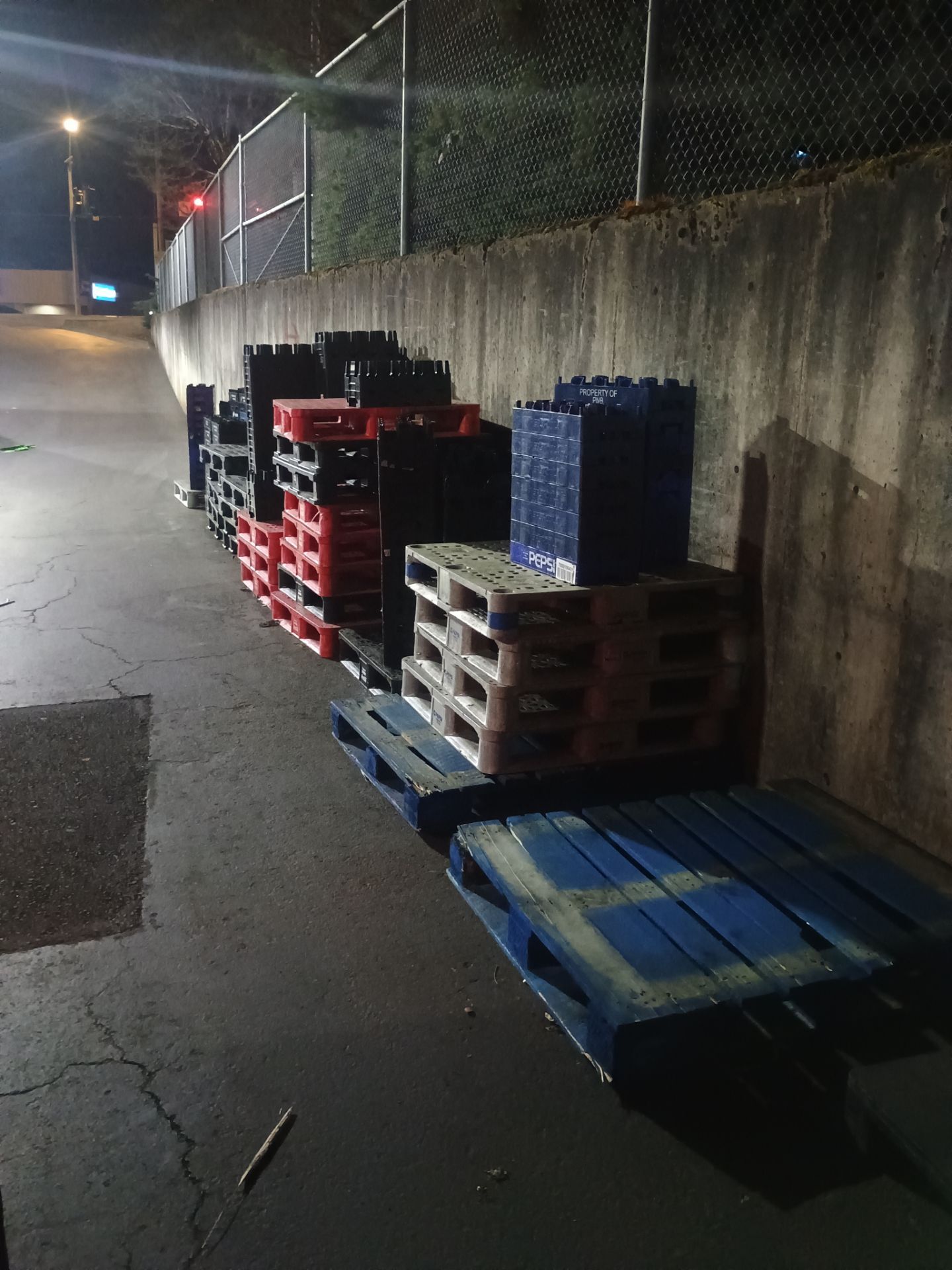 Lazy-Daze-Greenery LLC featured photo.