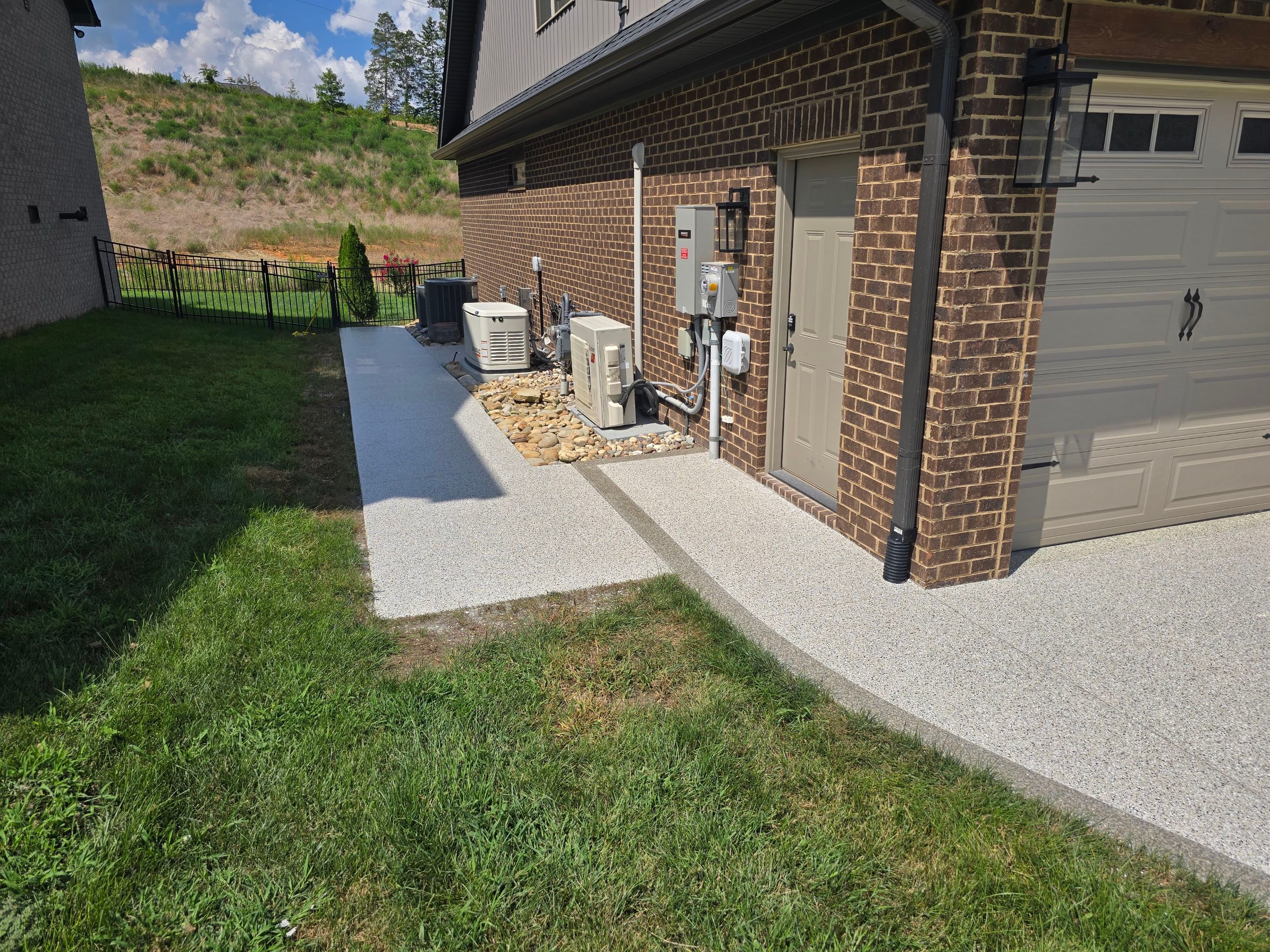 Driveway using Cabin Fever by Elite Floor Solutions