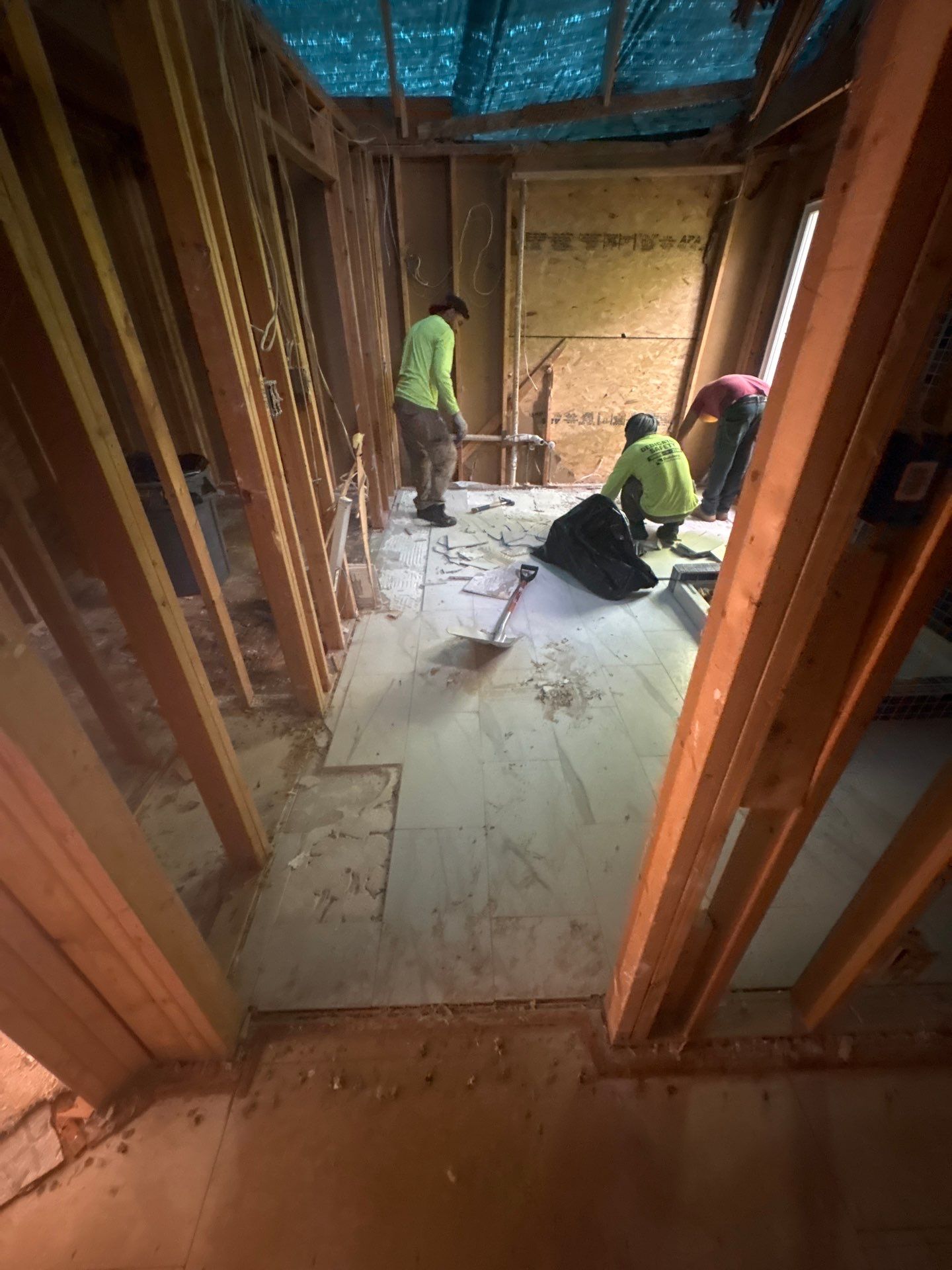 Storm Damage Mitigation and Structural Drying After Tree Impact in Raleigh by One Team Restoration