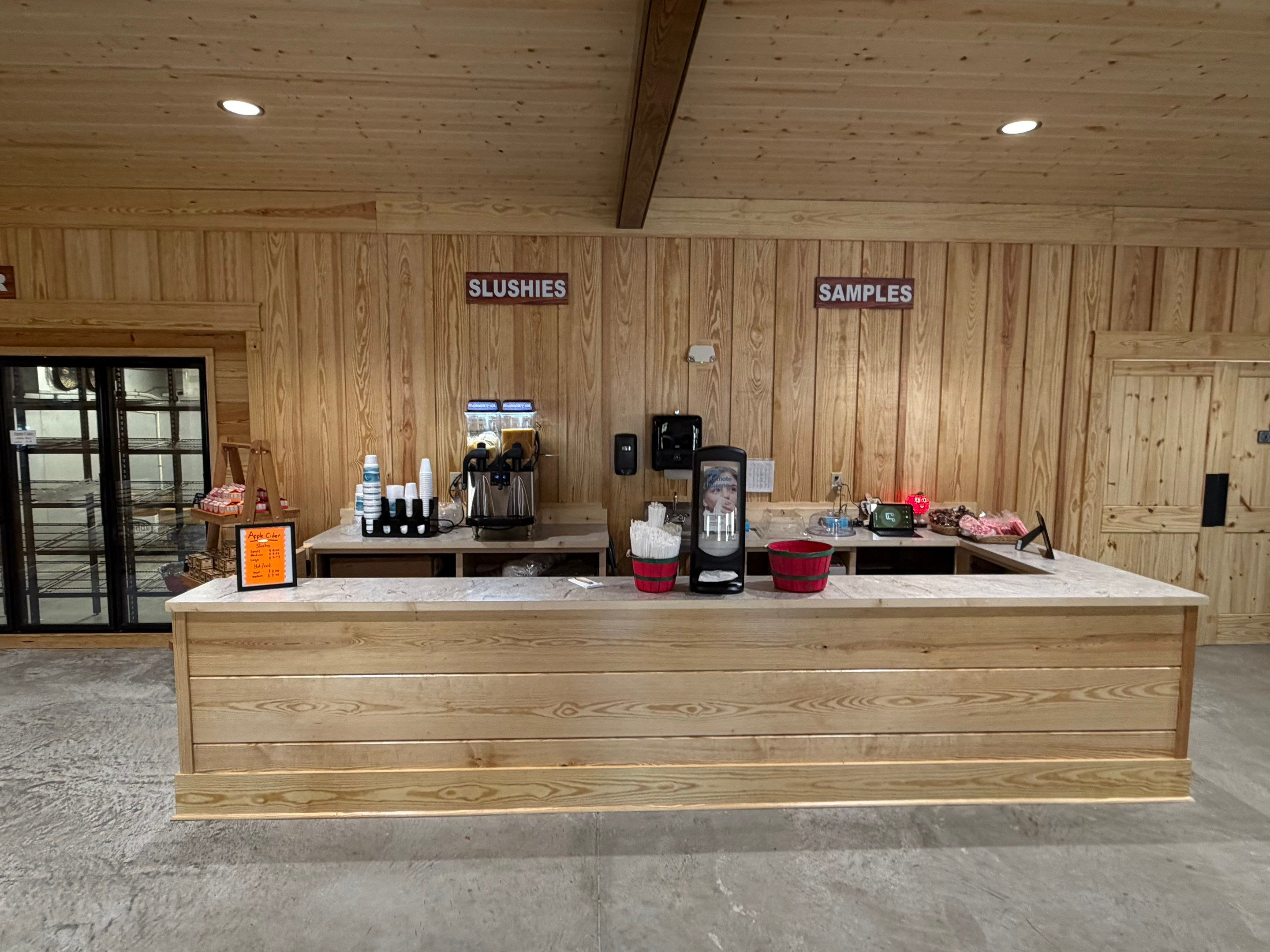Apple Valley Orchard 2 by Supreme Restaurant Equipment