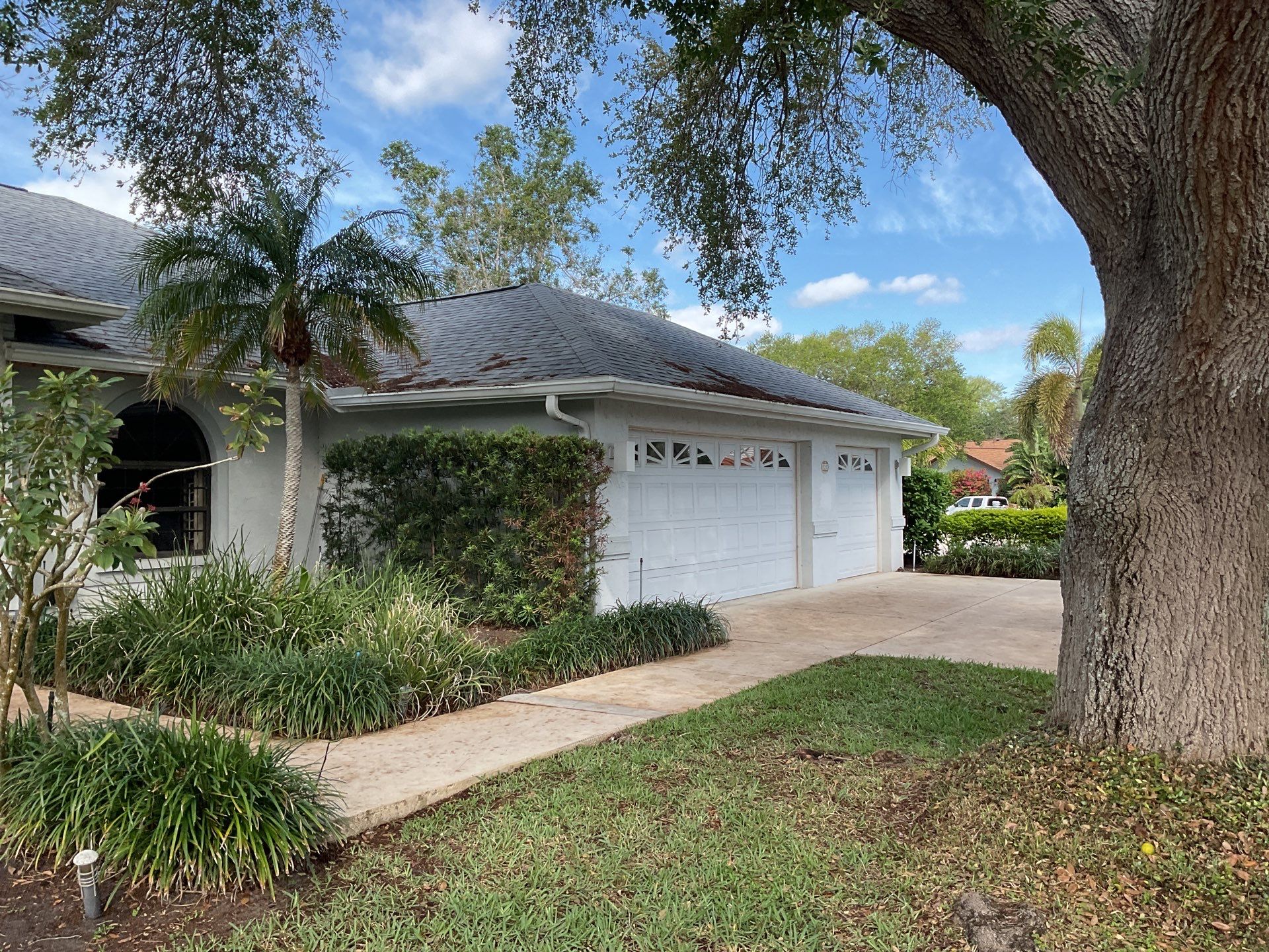 Gutter Guard System for a Leaf-Free Home in Sarasota FL by Gutter Professors