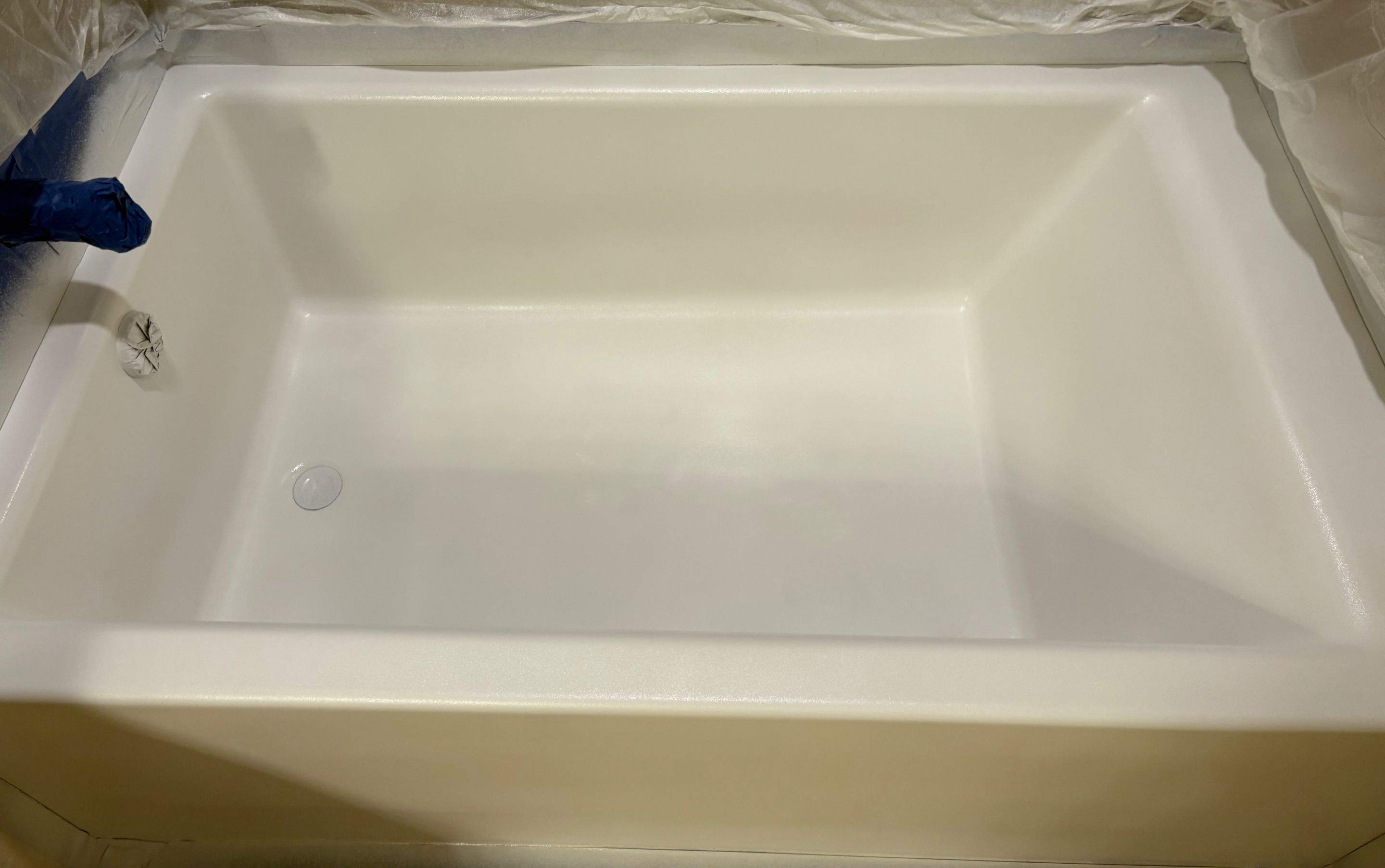 Bathtub Refinishing by Surface Experts - Cypress / North Katy