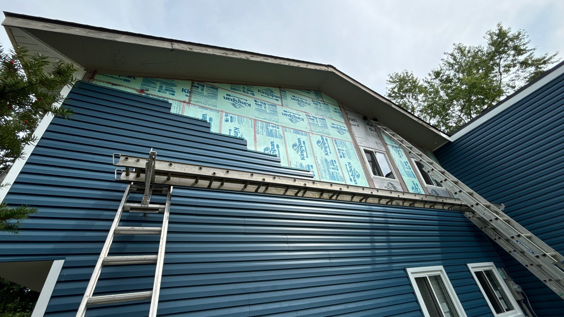 Siding Replacement using Alside D4 1/2" Dutchlap by 180 Contractors