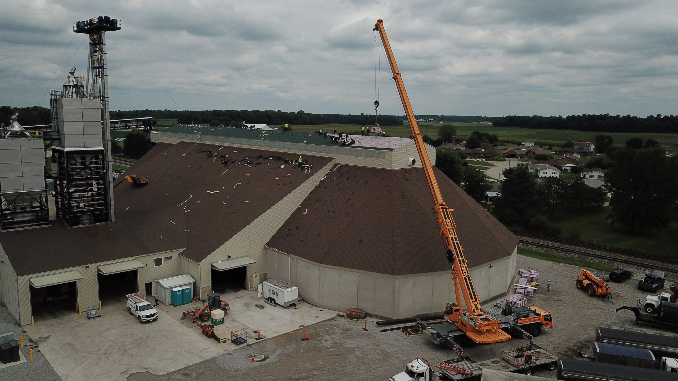 Commercial Roofing Installation using Duration Series Shingles - Chateau Green  by RoofX 