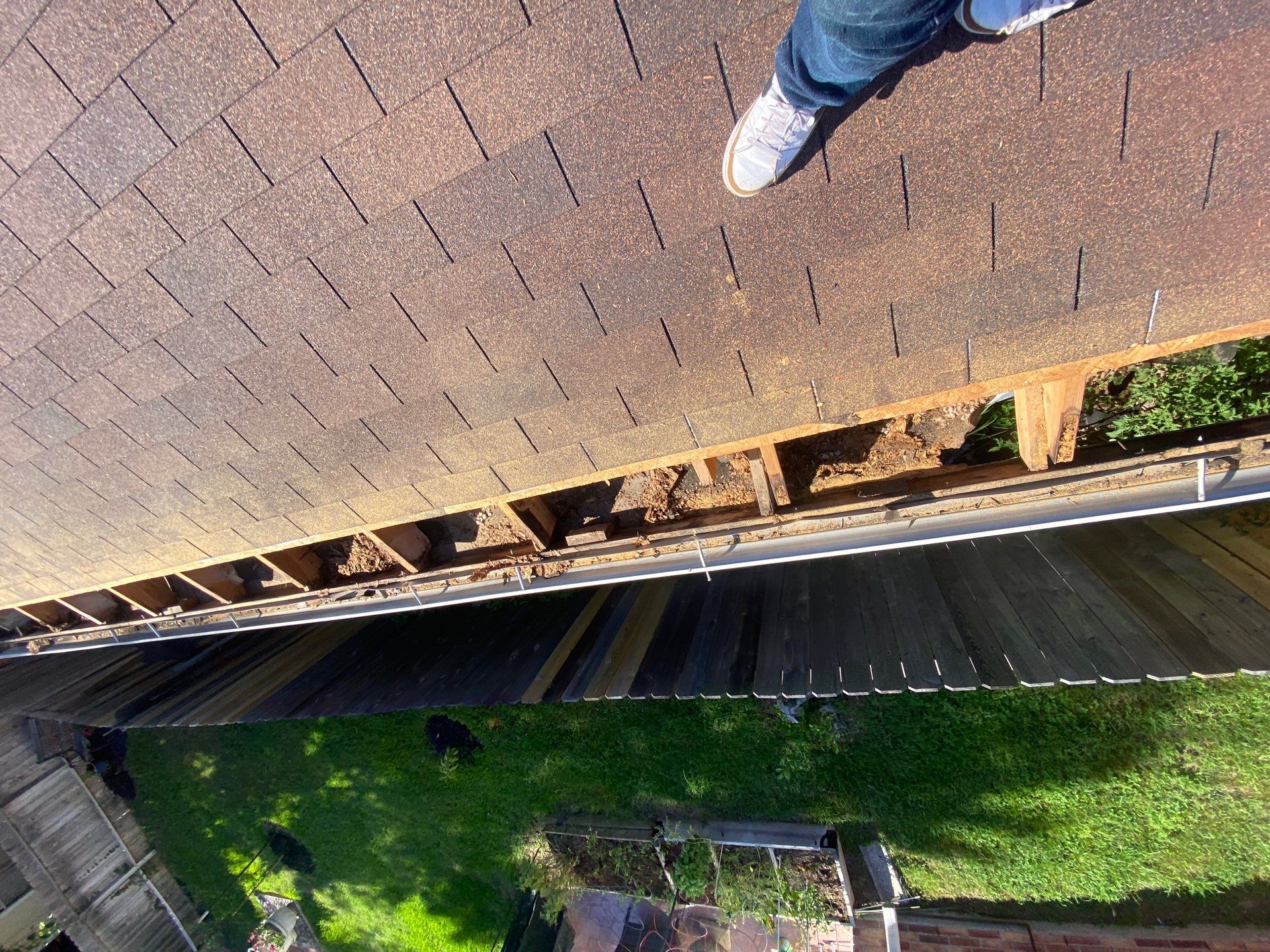 Residential Roofing Repair using Owen's Corning Duration (Lifetime) Shingles by Roof Repair Company