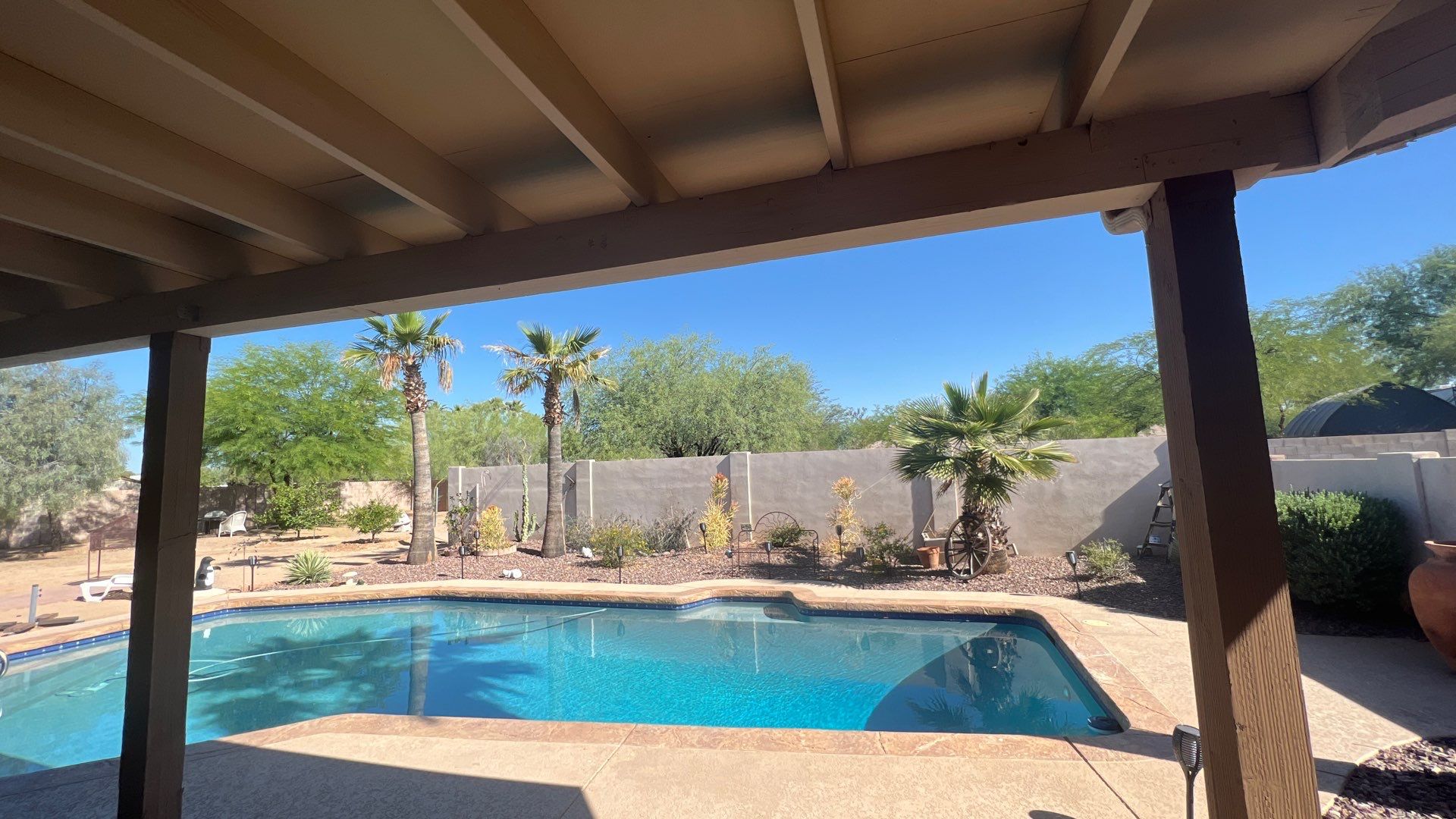 Ranch / Parapet Style; Single Family Home by Crash of Rhinos Painting & Garage Floors