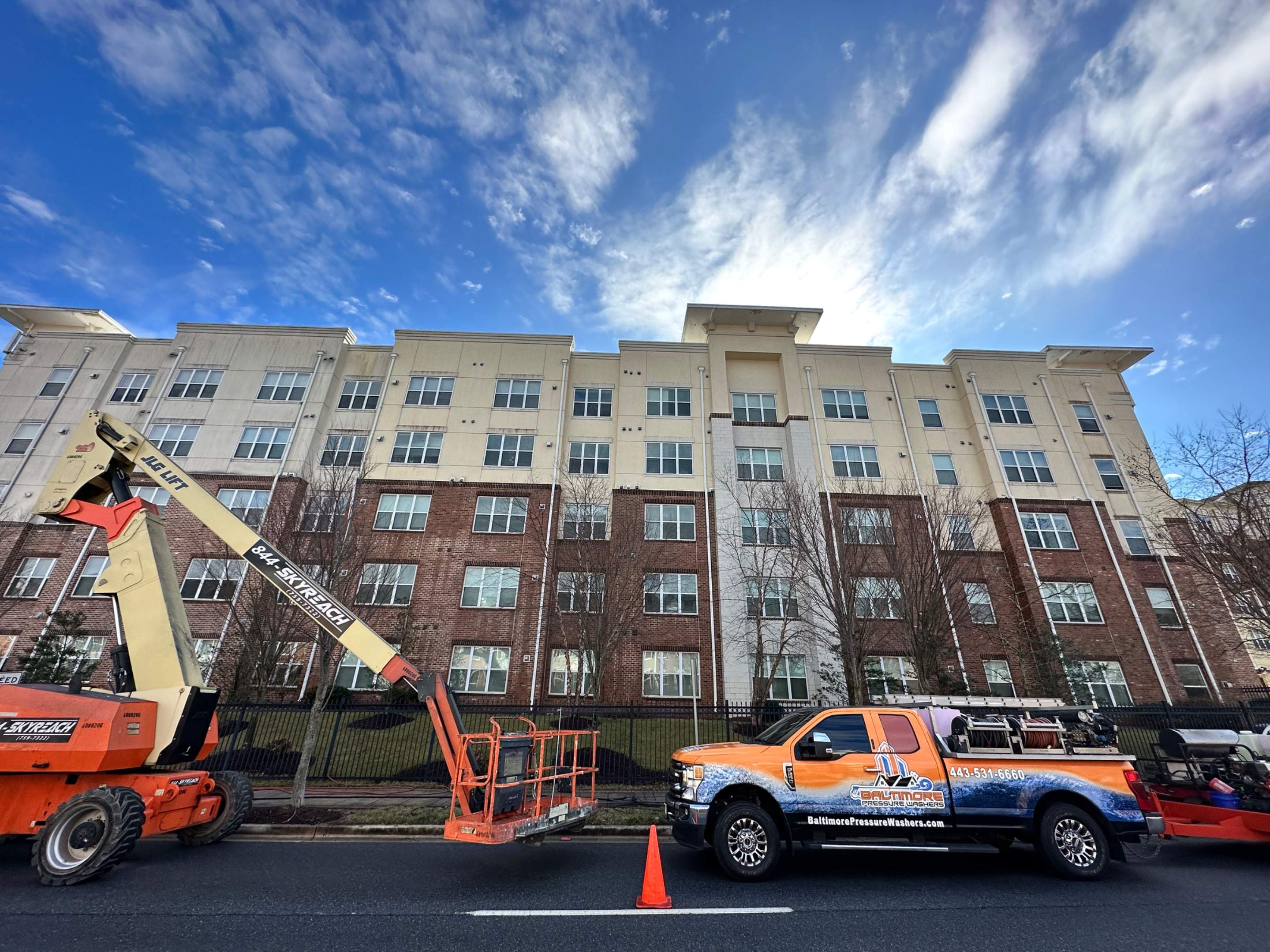 Multi-Story Condominium Utility and Electrical Services in Suitland-Silver Hill by Baltimore Pressure Washers Inc.