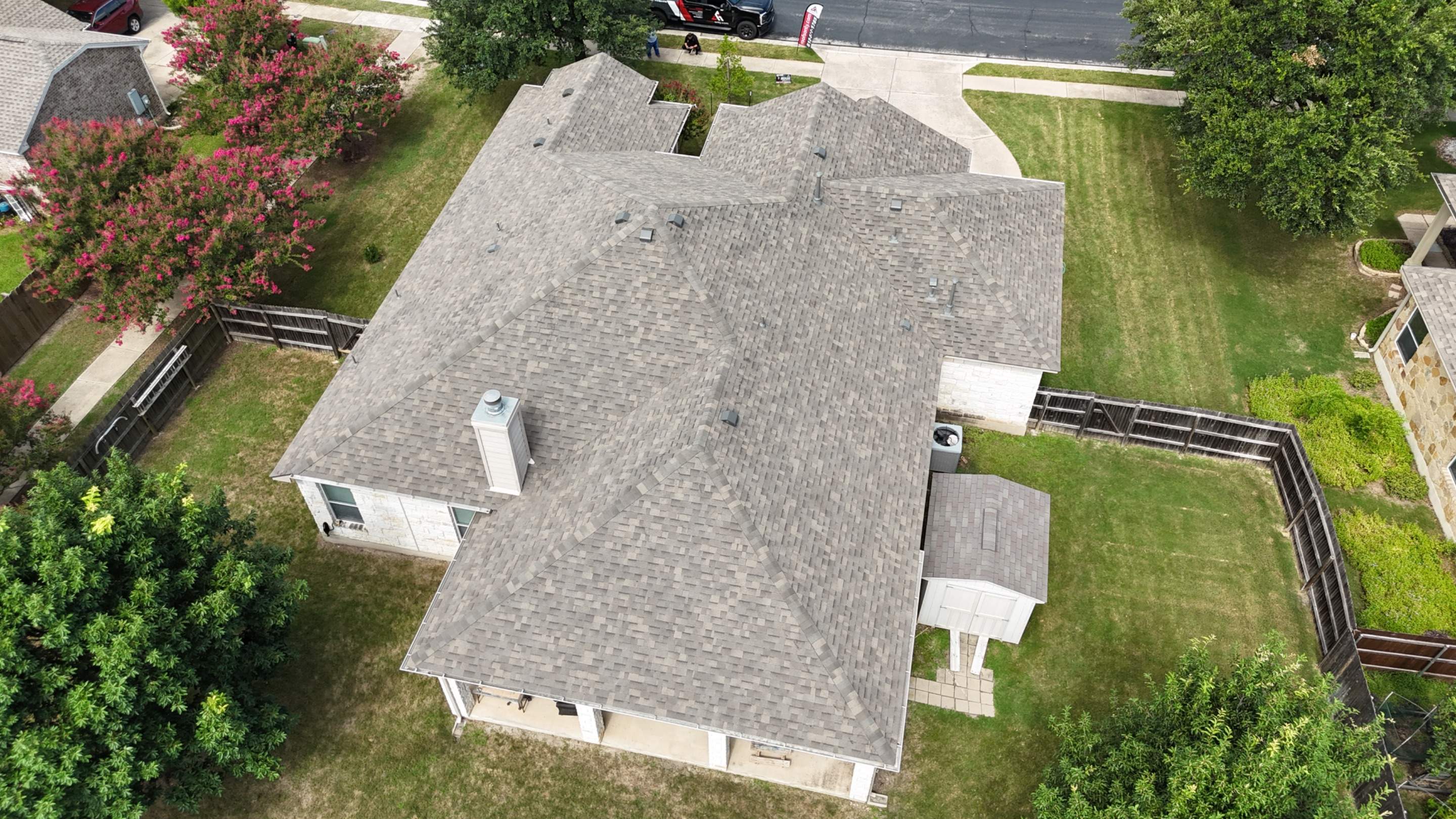 Weathered Wood - Malarkey Highlander by RoofsOnly.com