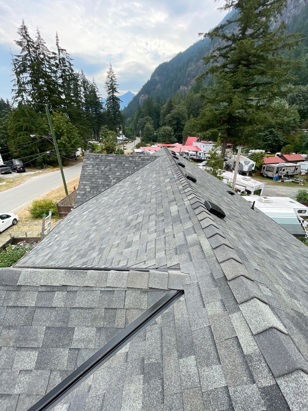 Residential Roofing Installation using Malarky Vista Shingles by Top Notch Roofing Inc