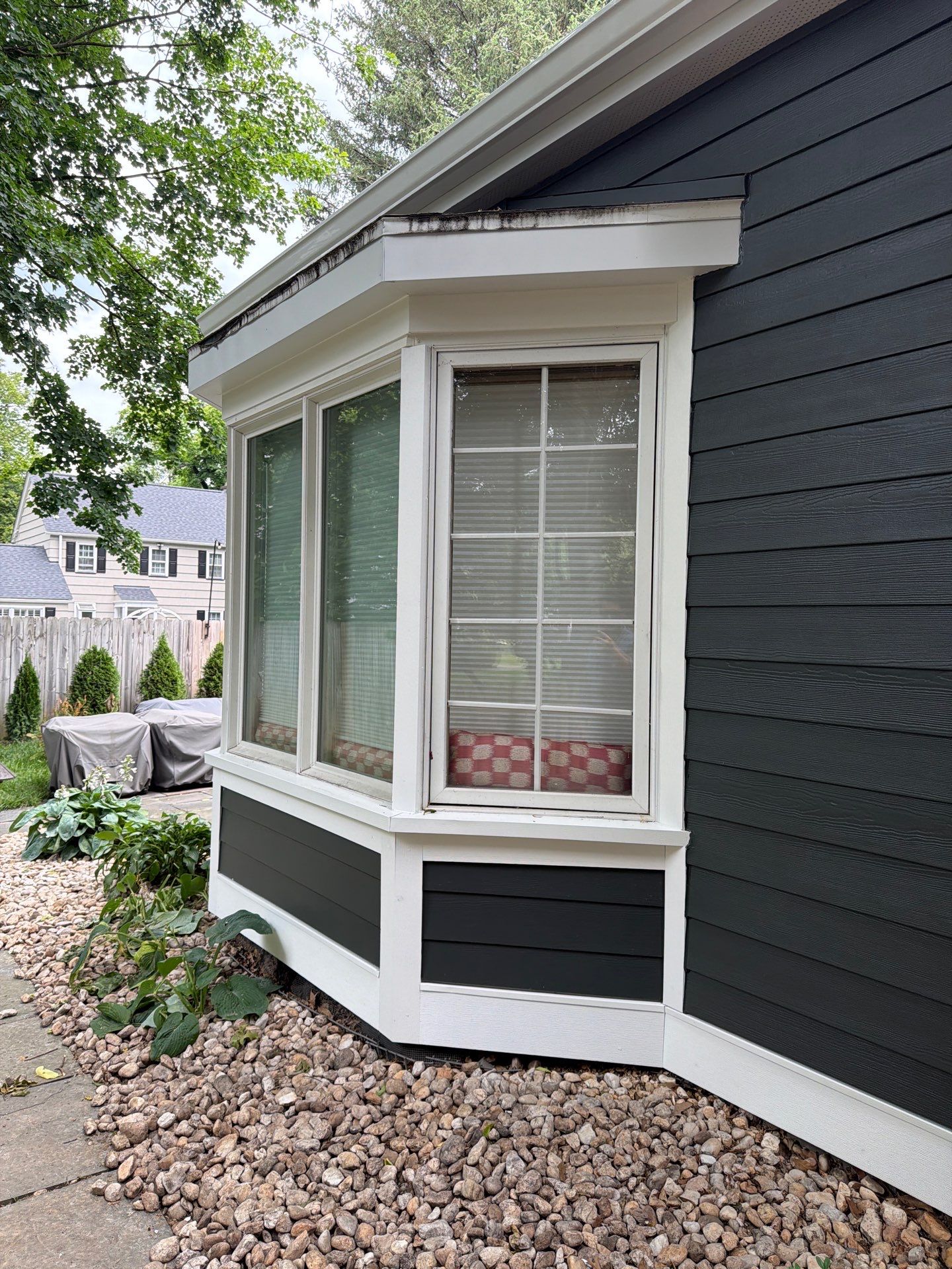 Centenarian Edgeworth Home updated with James Hardie by Ideal Siding Pittsburgh