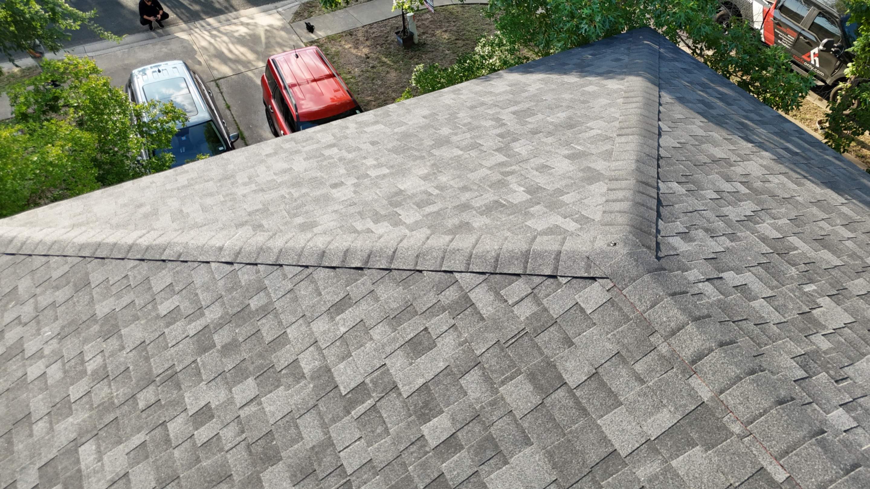 Onyx Black - Owens Corning TruDefinition Duration by RoofsOnly.com