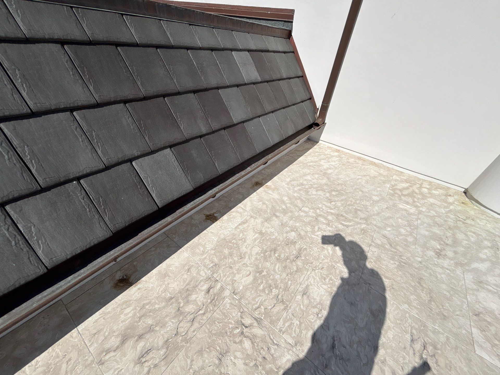 Gutter Installation using Half Round Seamless Gutters in Tampa FL by Gutter Professors