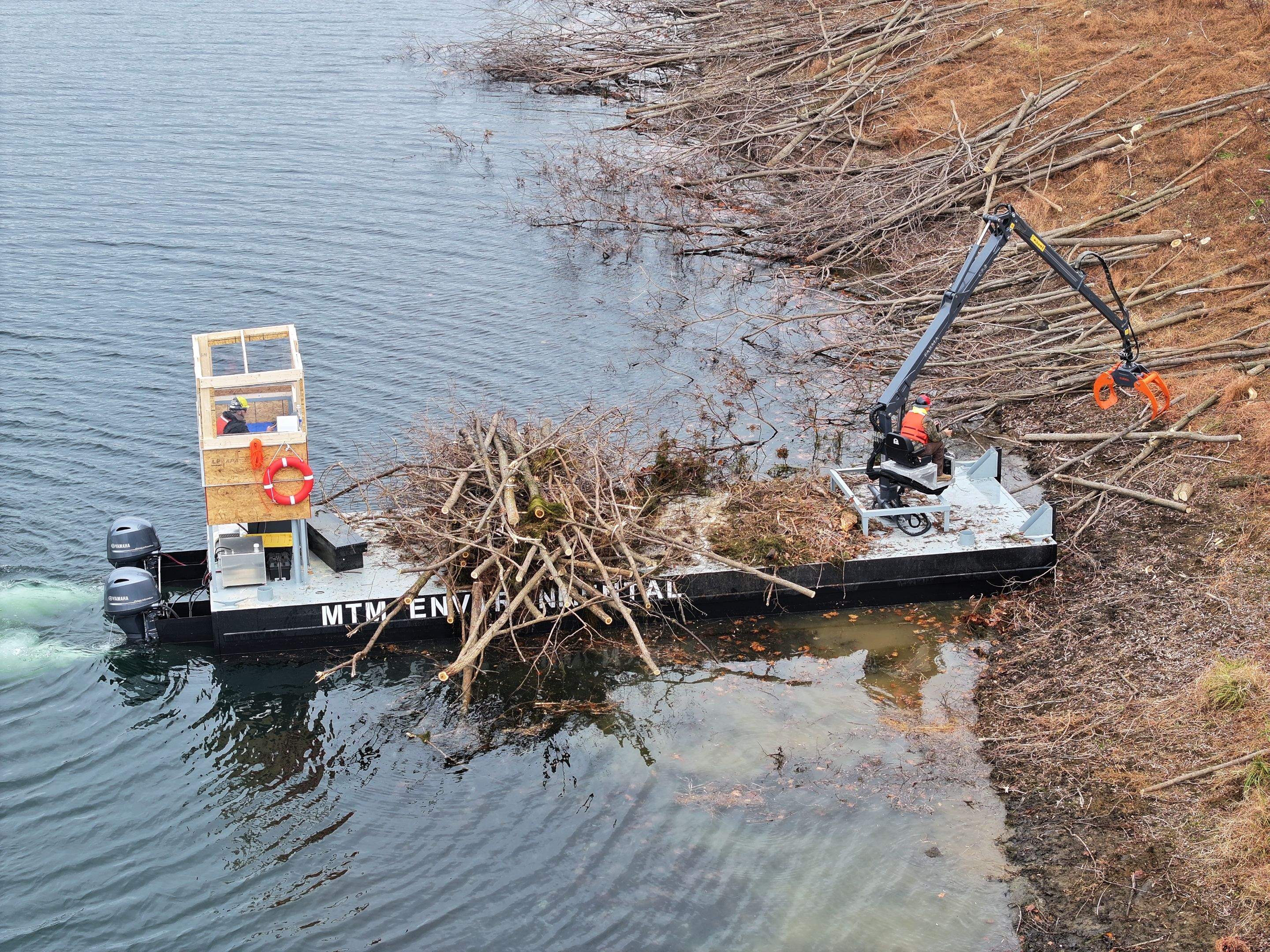 Custom Grapple Barges by MTM Enterprises