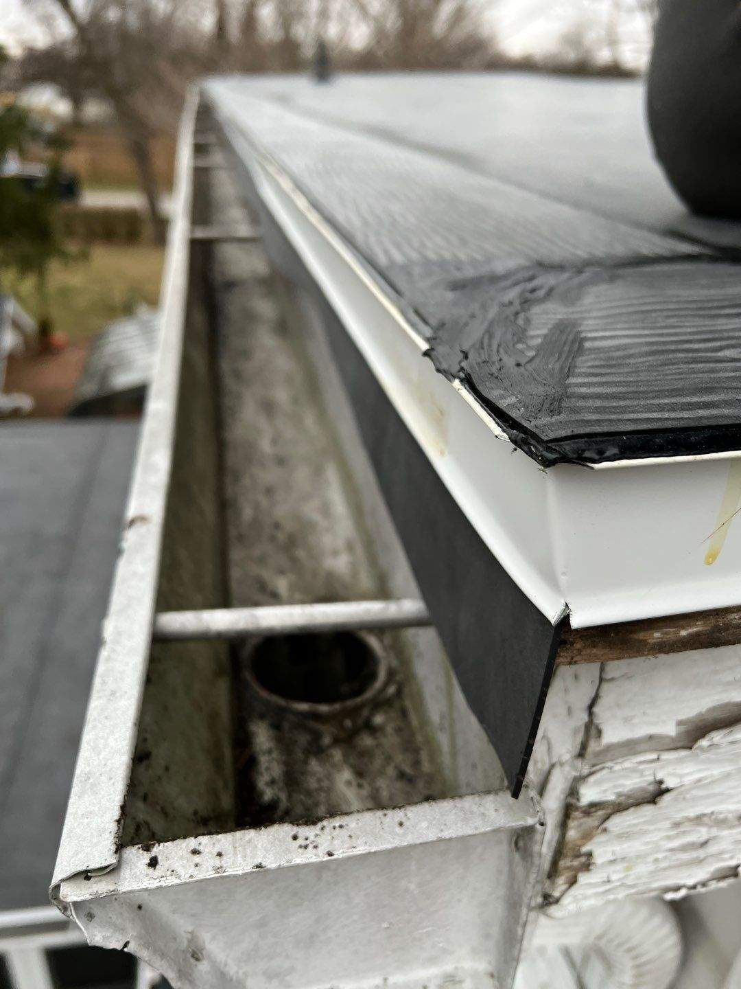 Residential Roofing Installation using 60 mil rubber roof by Nitro Roofing and Construction