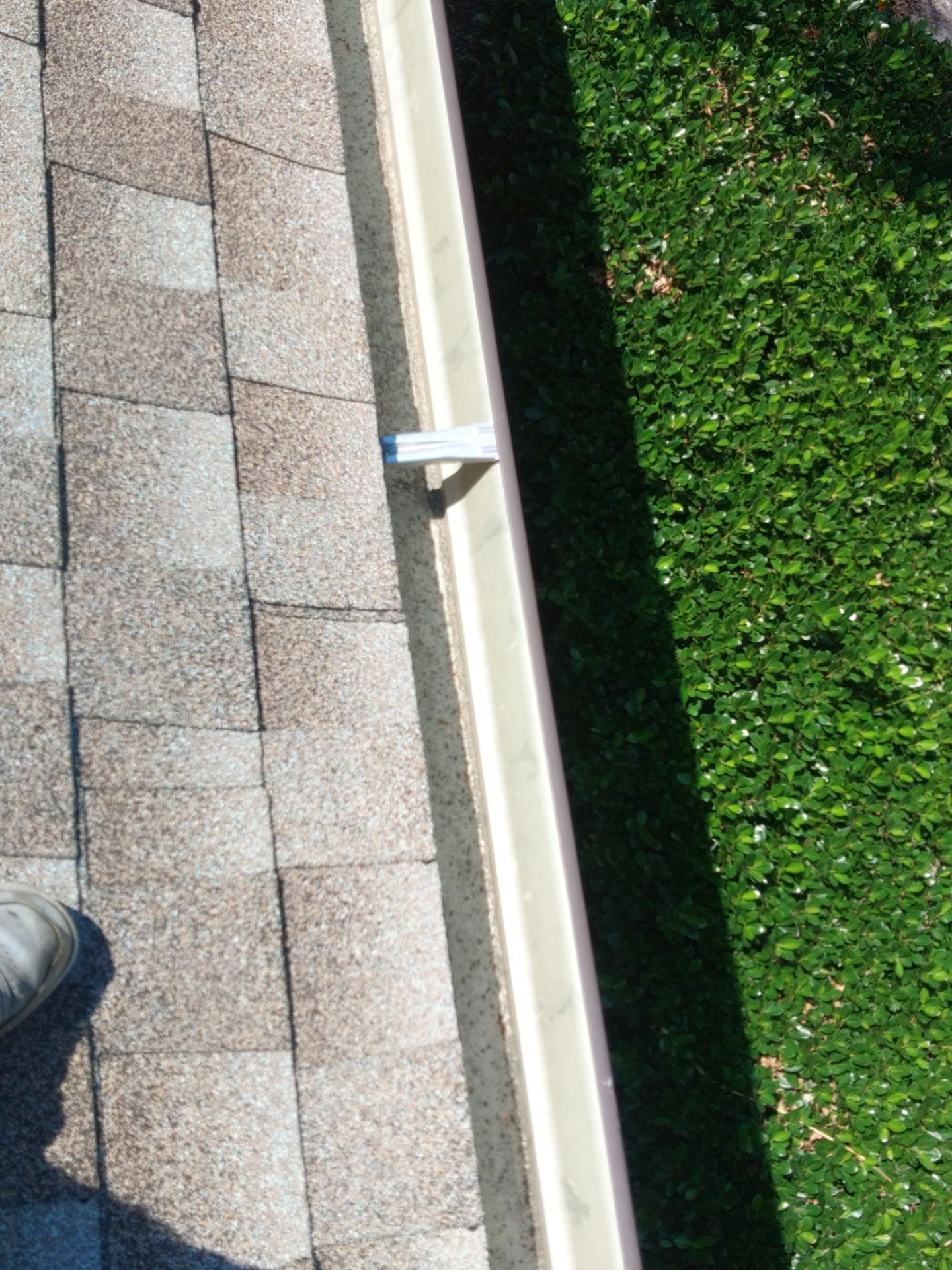 Aluminum Seamless Gutters Installation in Fort Myers FL by Gutter Professors