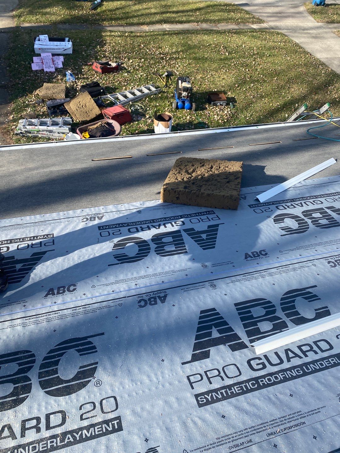 Residential Roofing Installation using Owens Corning Oakridge, Desert Tan by Absolute Roofing and Construction