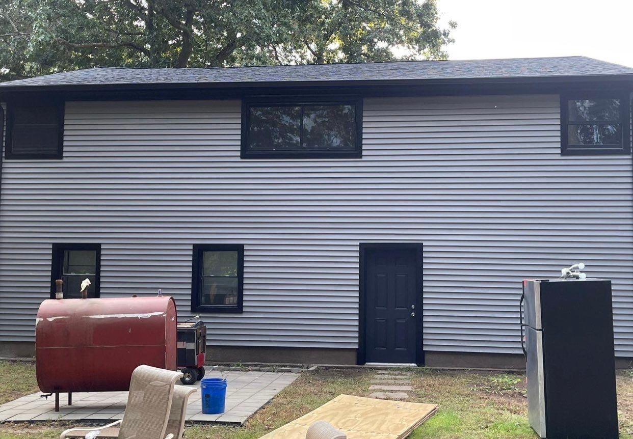 Siding Installation using Certainteed monogram charcoal gray Owens Corning Onyx Black by A Plus Exterior