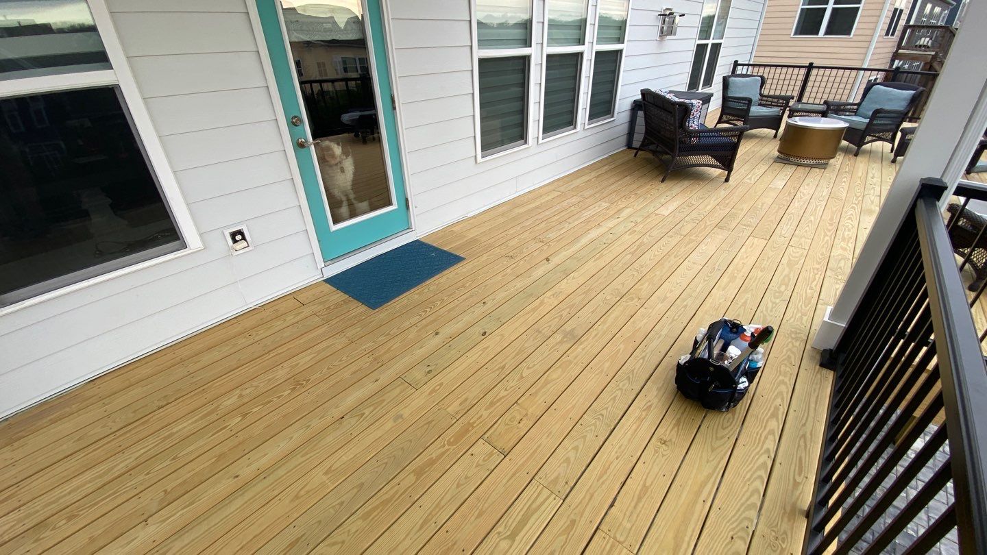 Deck using AcryFin by DuraSeal
