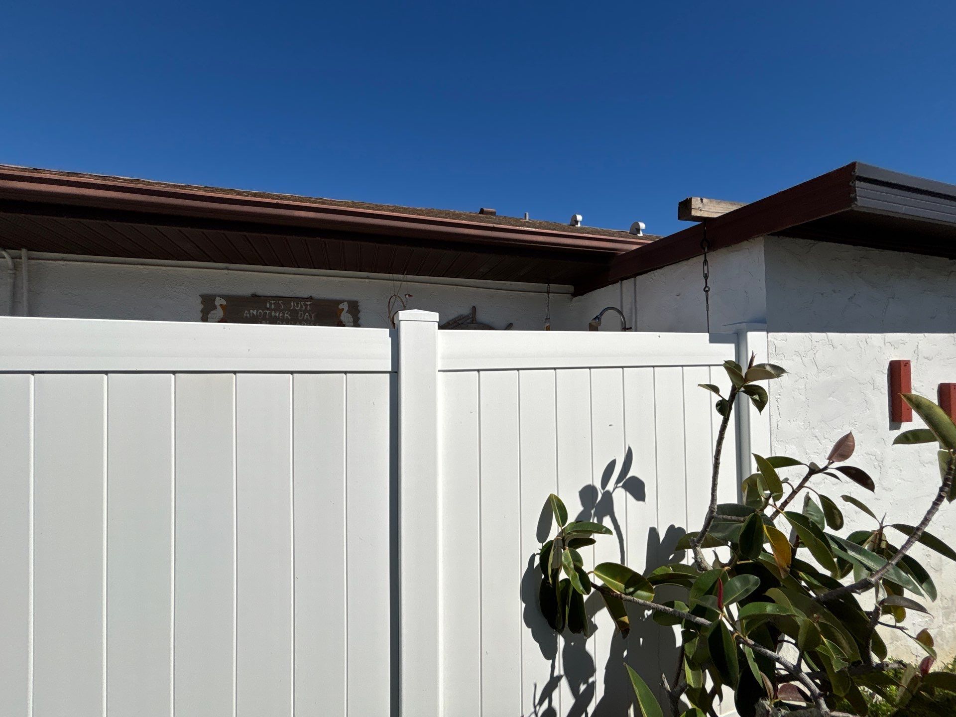 Roofline Upgrade with New Fascia Boards in Bradenton FL by Gutter Professors