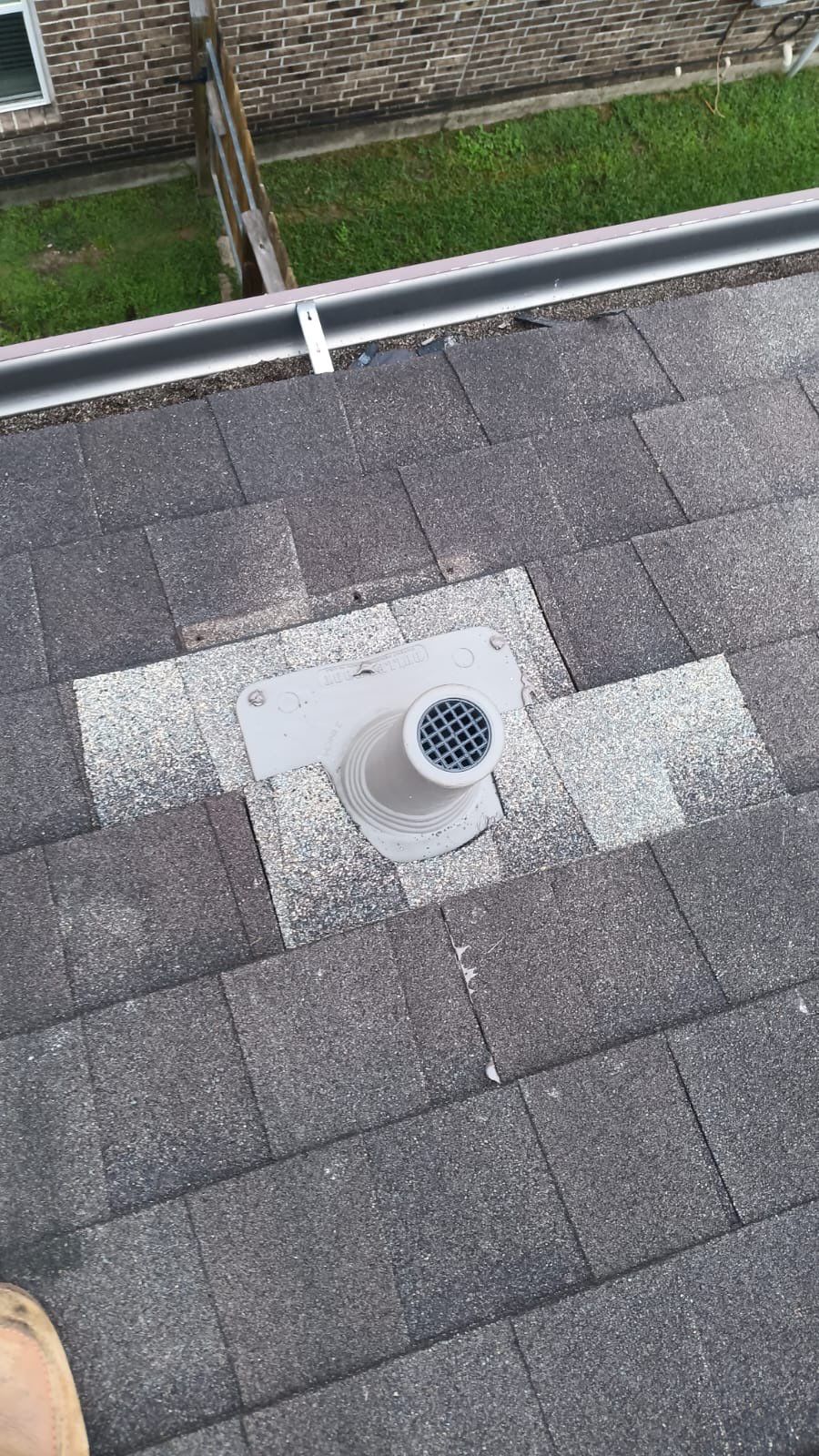Hail Damage using Owen's Corning Duration (Lifetime) Shingles by Roof Repair Company