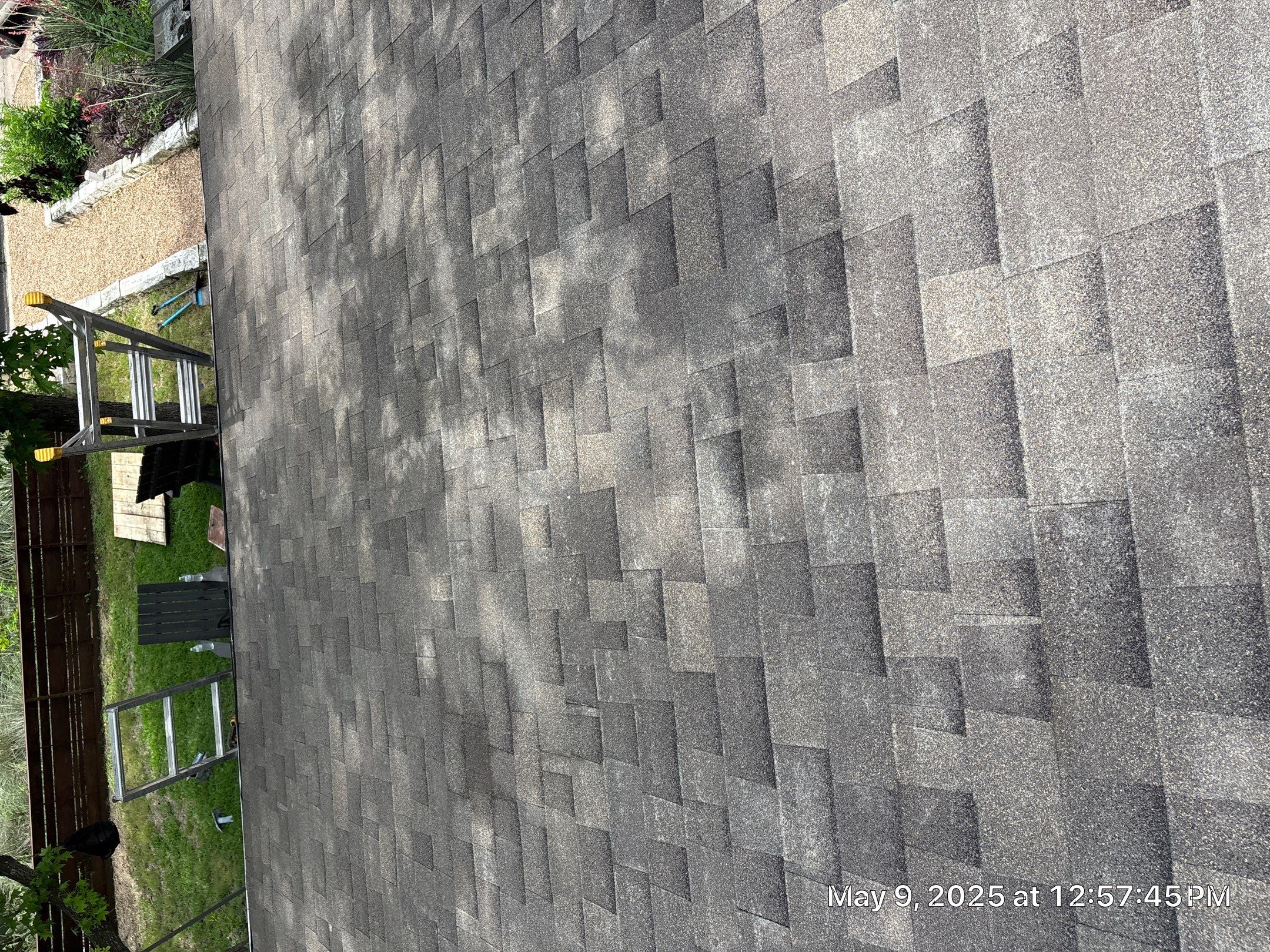 Weathered Wood - Malarkey Highlander by RoofsOnly.com