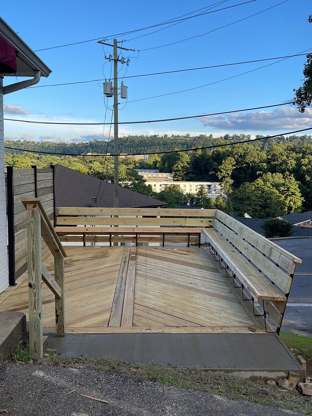 Independence Drive - Deck Installation   by Pillar and Pine