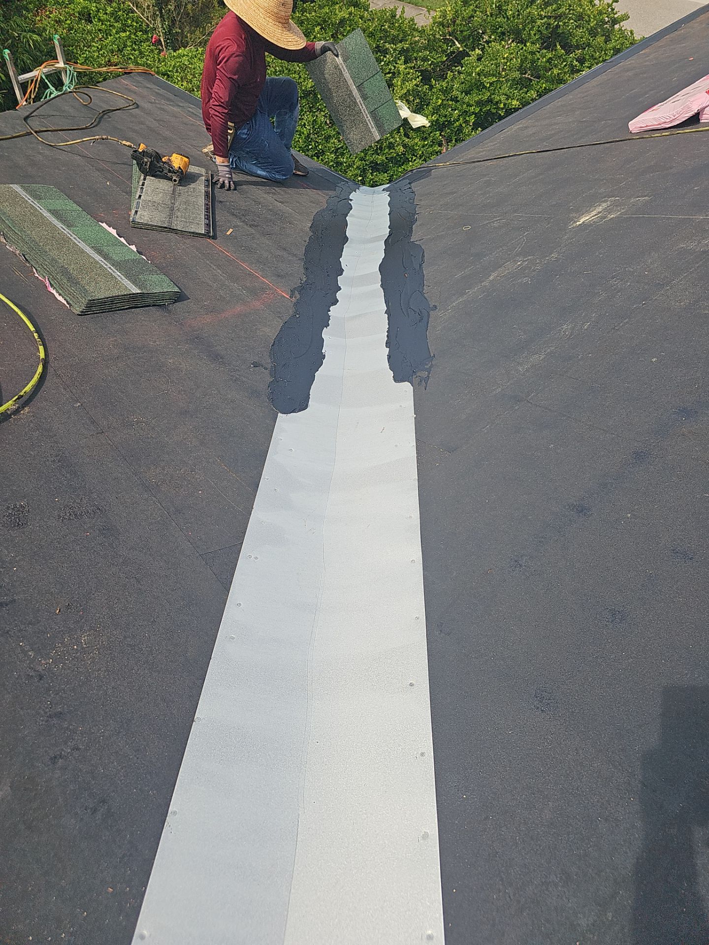 Project in St. Petersburg 33704 by Mitchell Roofing Company LLC