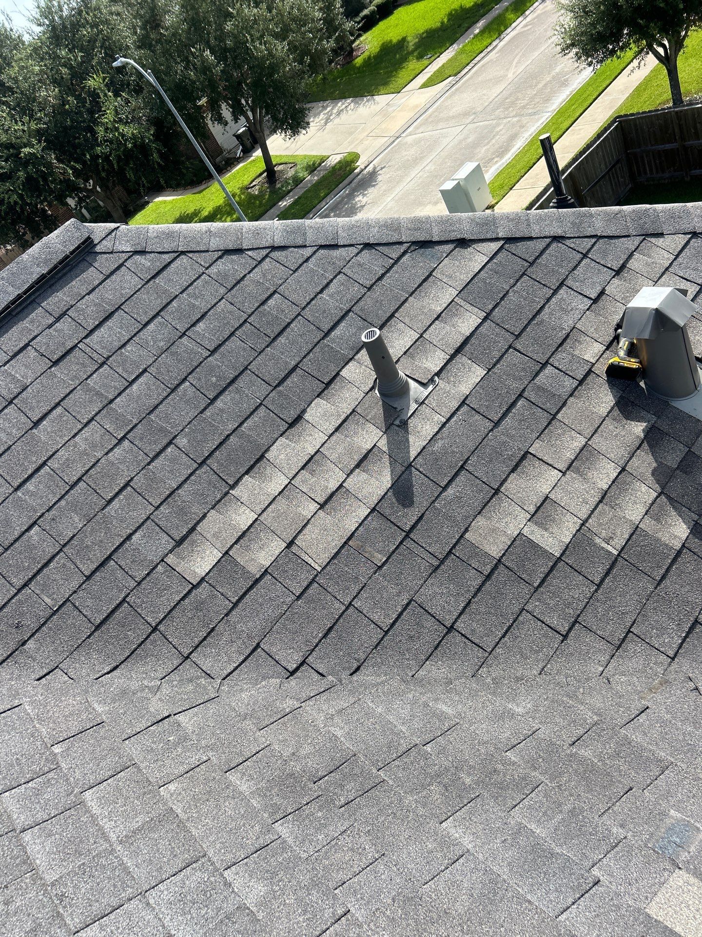 Hail Damage using Owen's Corning Duration (Lifetime) Shingles by Roof Repair Company
