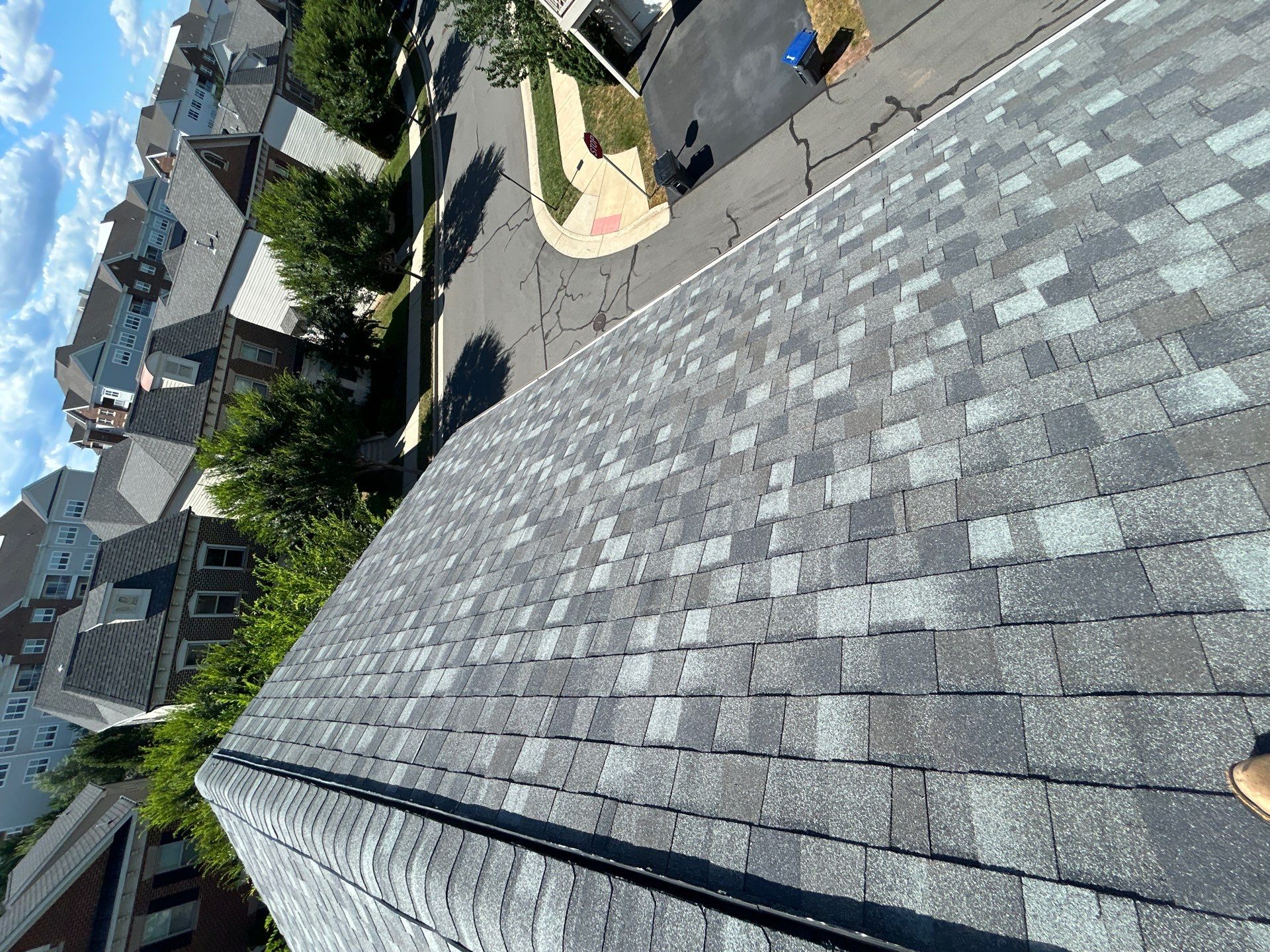 Ashburn: Residential Roof Replacement  with CertainTeed Landmark Pro in Max Def Georgetown Gray by RM Banning, Inc.