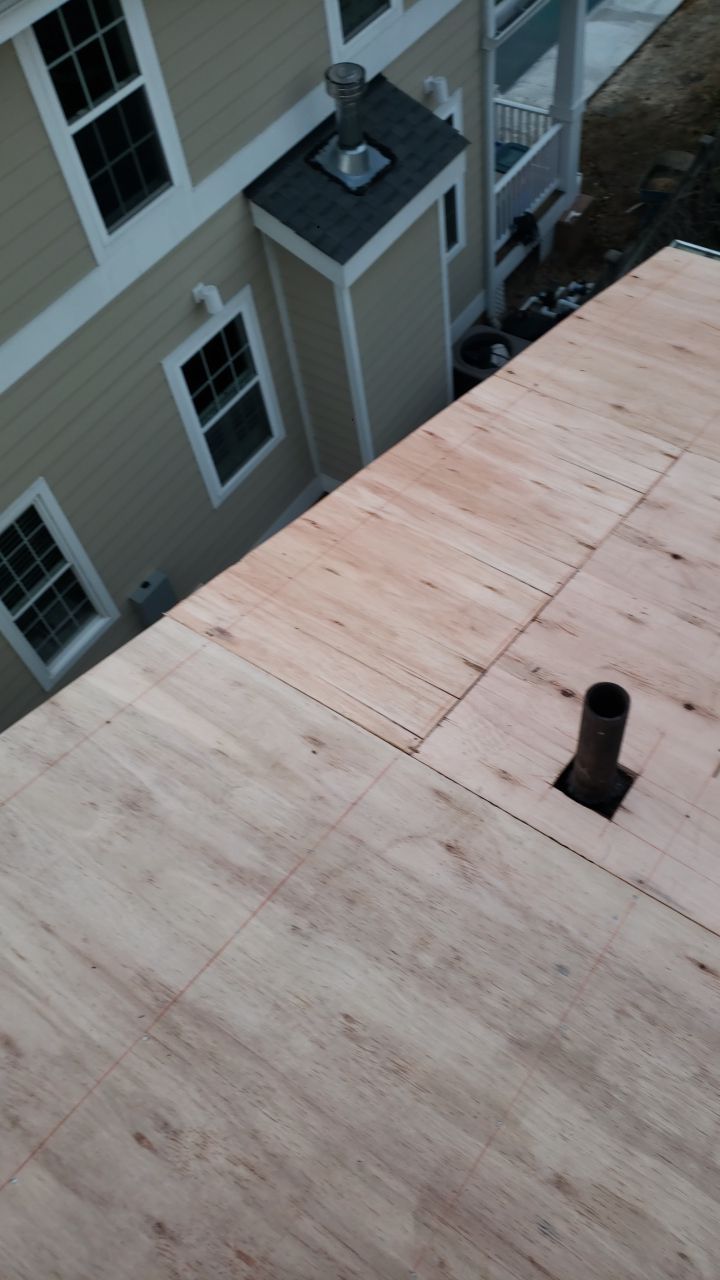 Alexandria Landmark Pro MD Resawn Shake/Flintlastic SA Project by RM Banning, Inc.