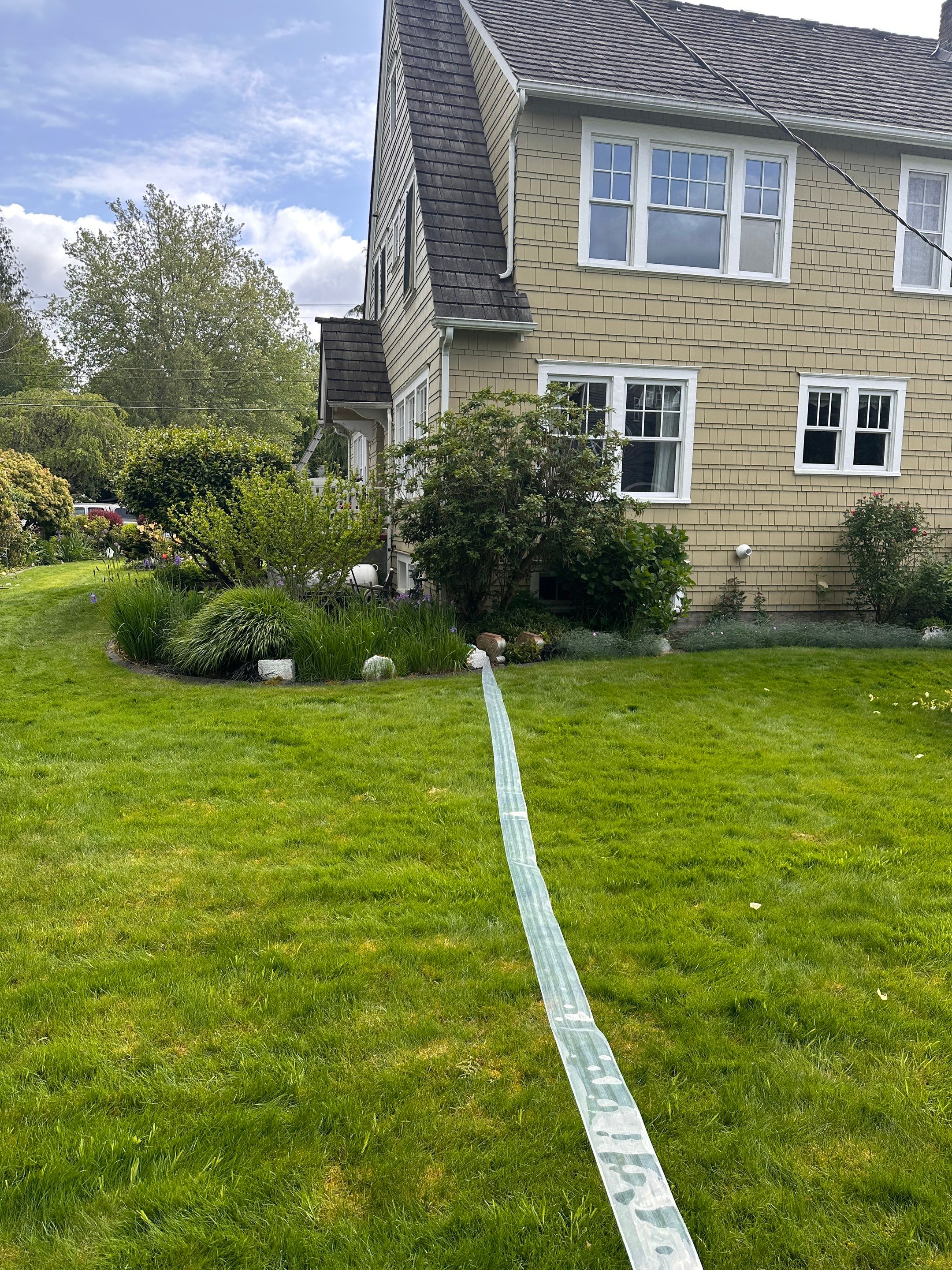 Historic Home Cedar Shake Roof Wash and House Wash in Snoqualmie by WindowWorks