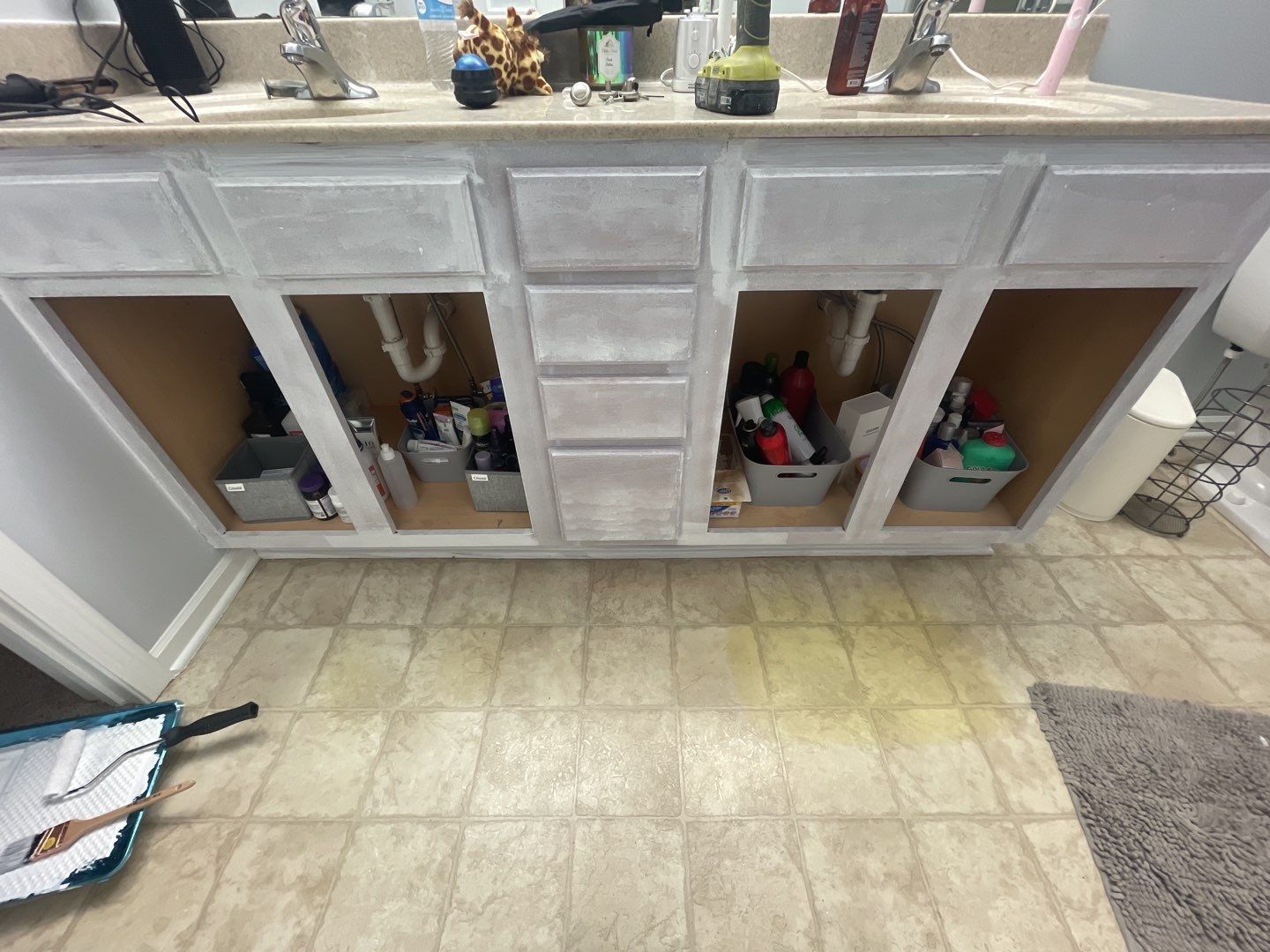 Kitchen Remodel using Sherwin Williams paint by Lightning Exteriors