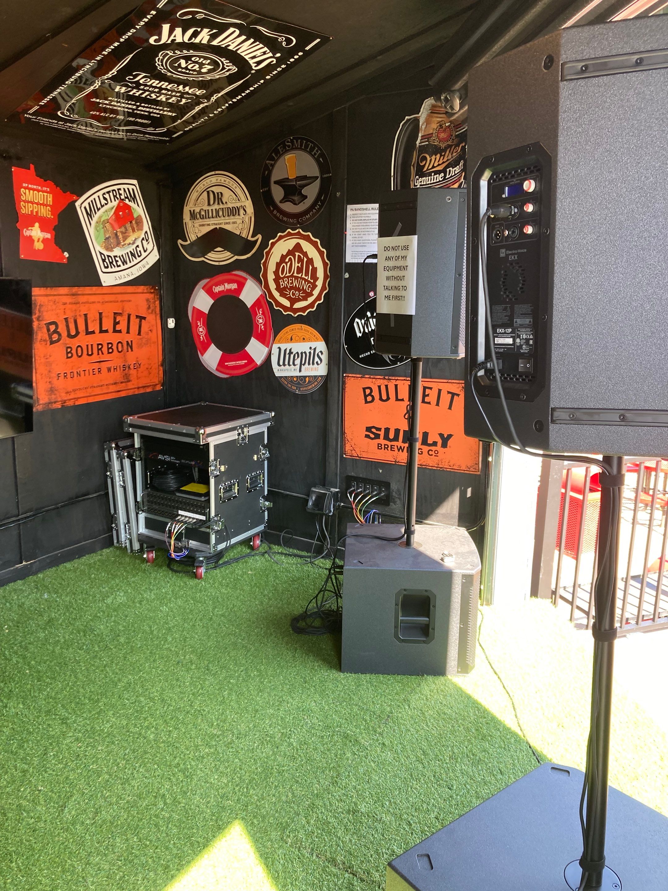 Live Audio Background Audio install by AVSi