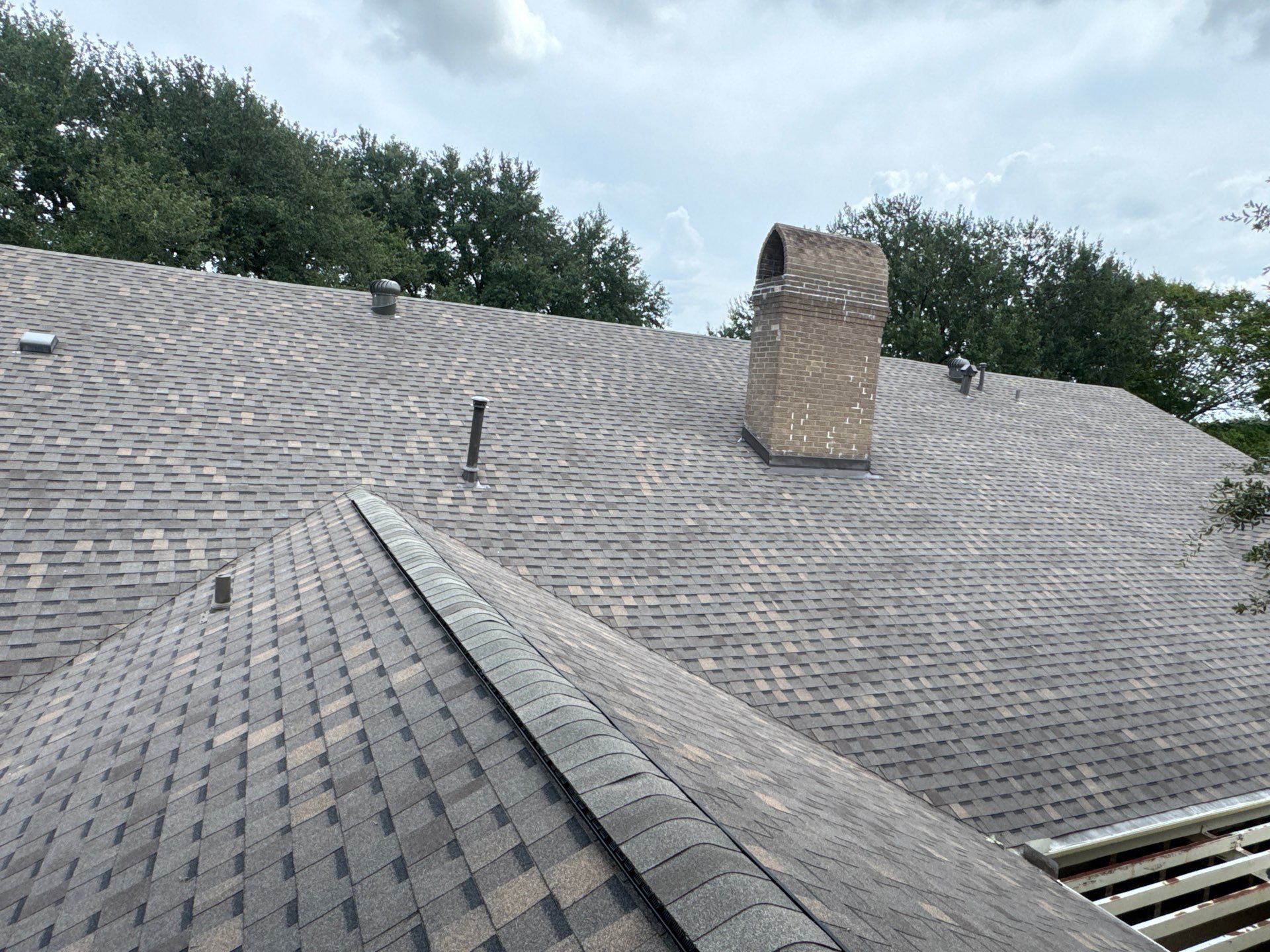 Weathered Shadow - Atlas by Top Team Roofing & Construction