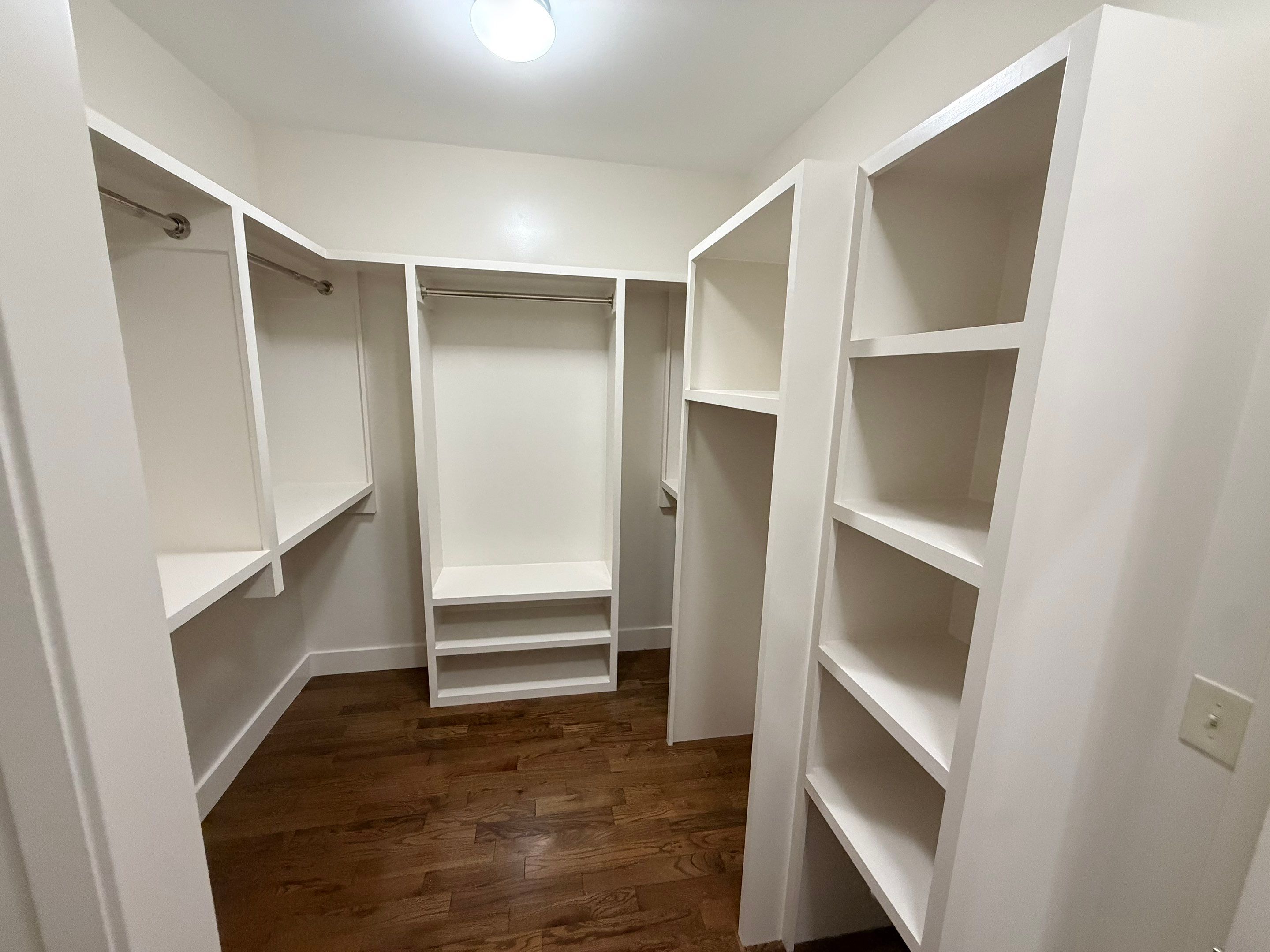 Custom Closet in Brentwood by Music City Improvements