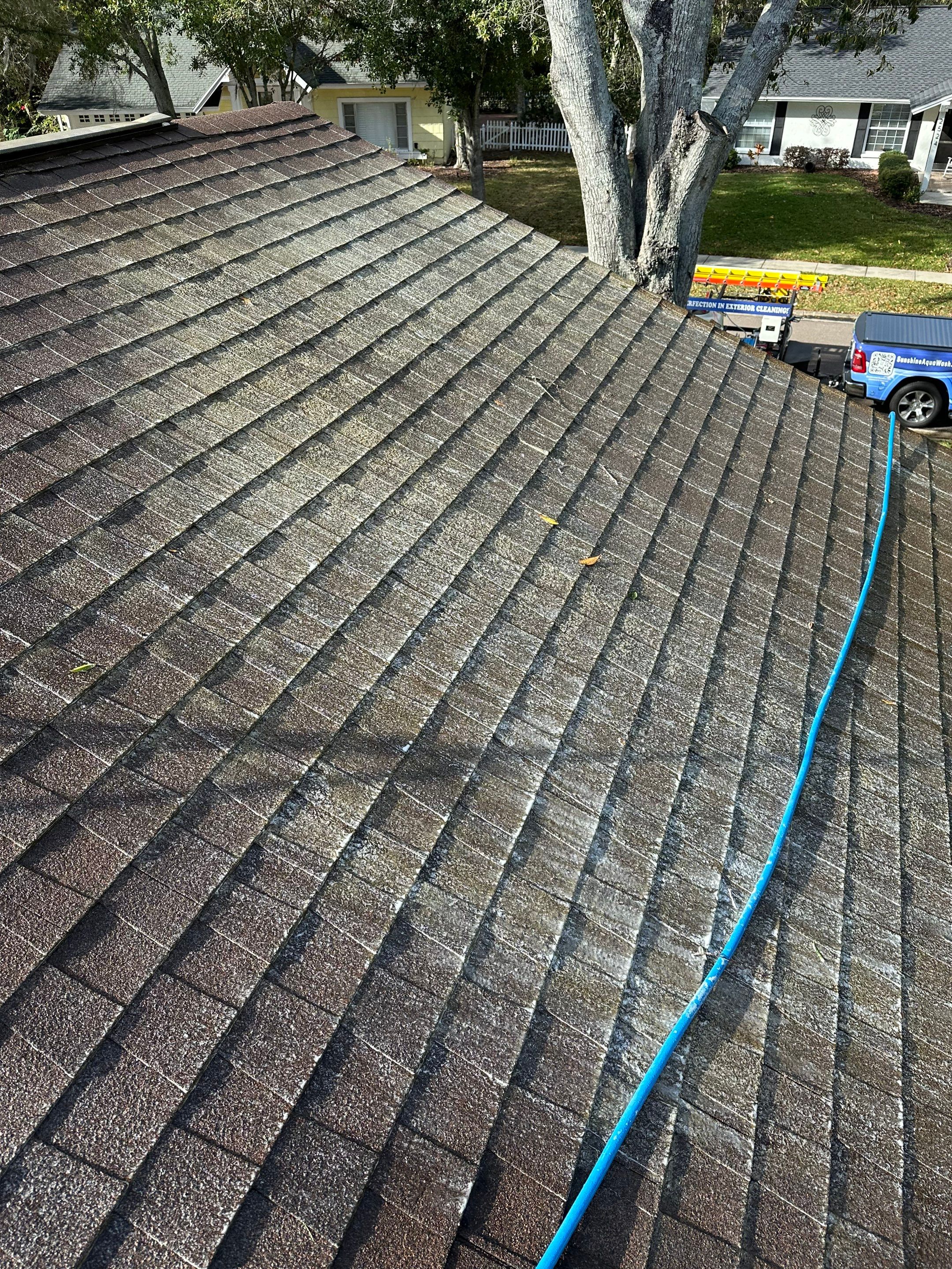 Roof Cleaning Service & Travertine Paver Cleaning by Sunshine AquaWash