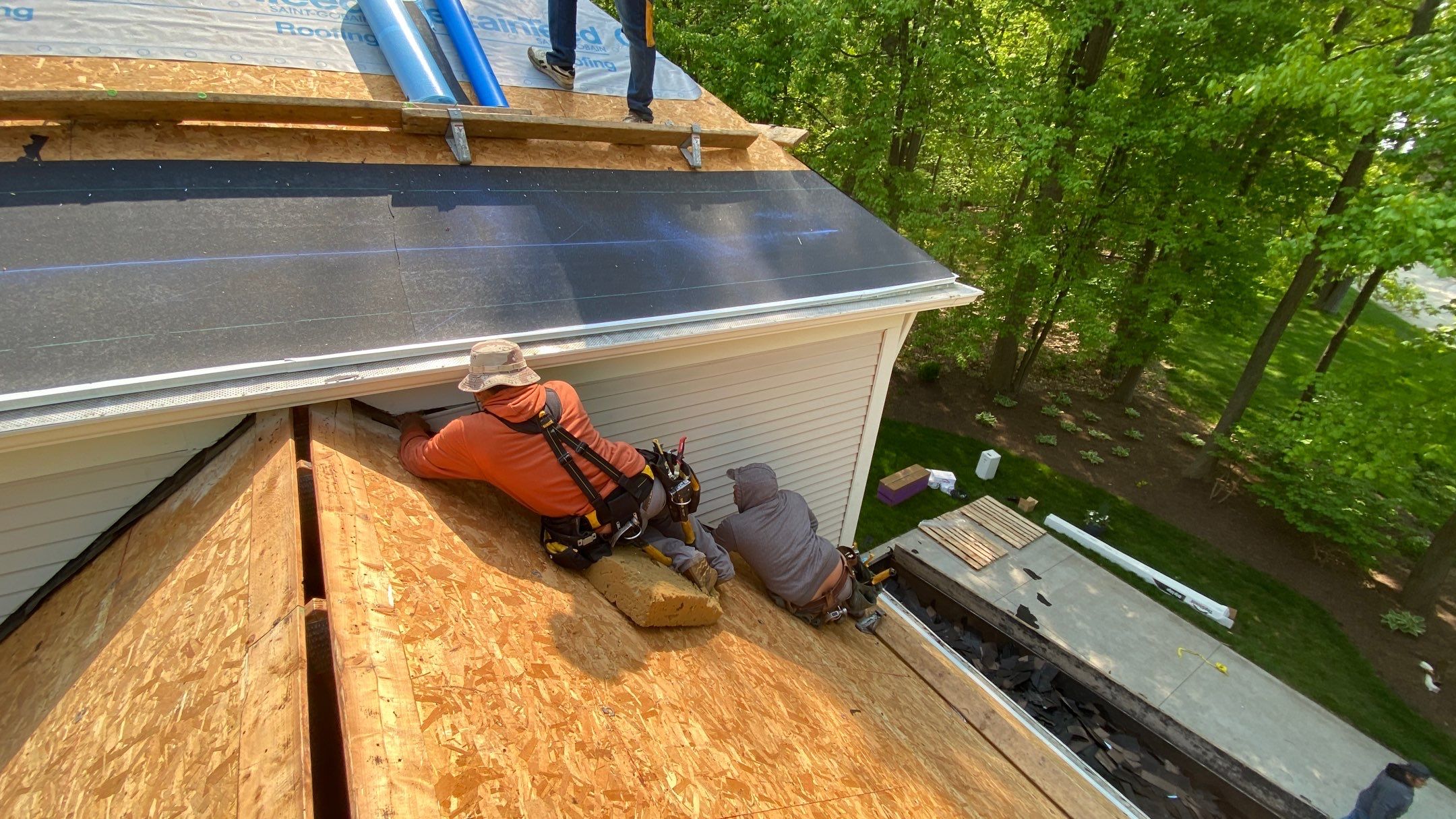 Roof Replacement using CertainTeed Landmark by 180 Contractors