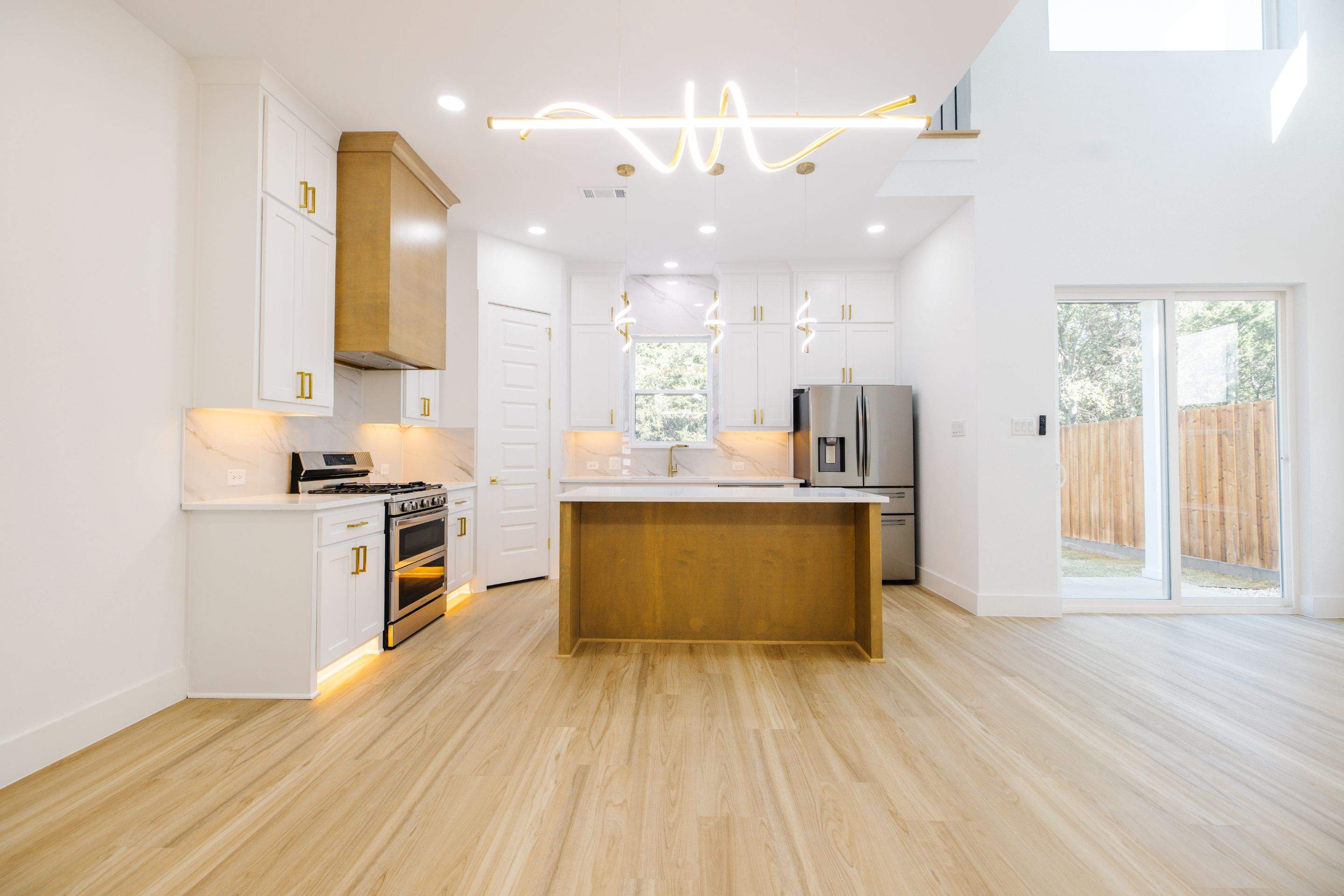 Ledbetter Project (Duplex New Construction) by HOMES BY JAR