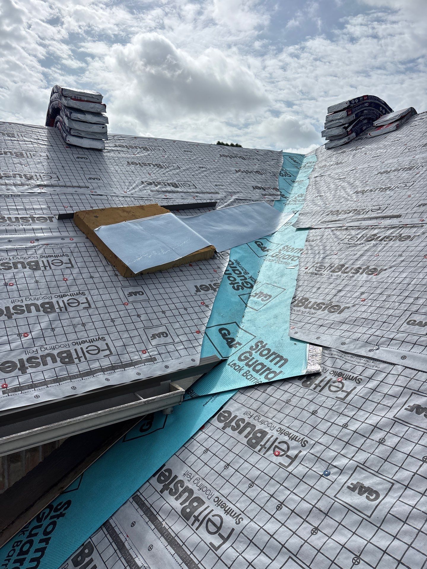 Roof Replacement Houston by Roof Repair Company