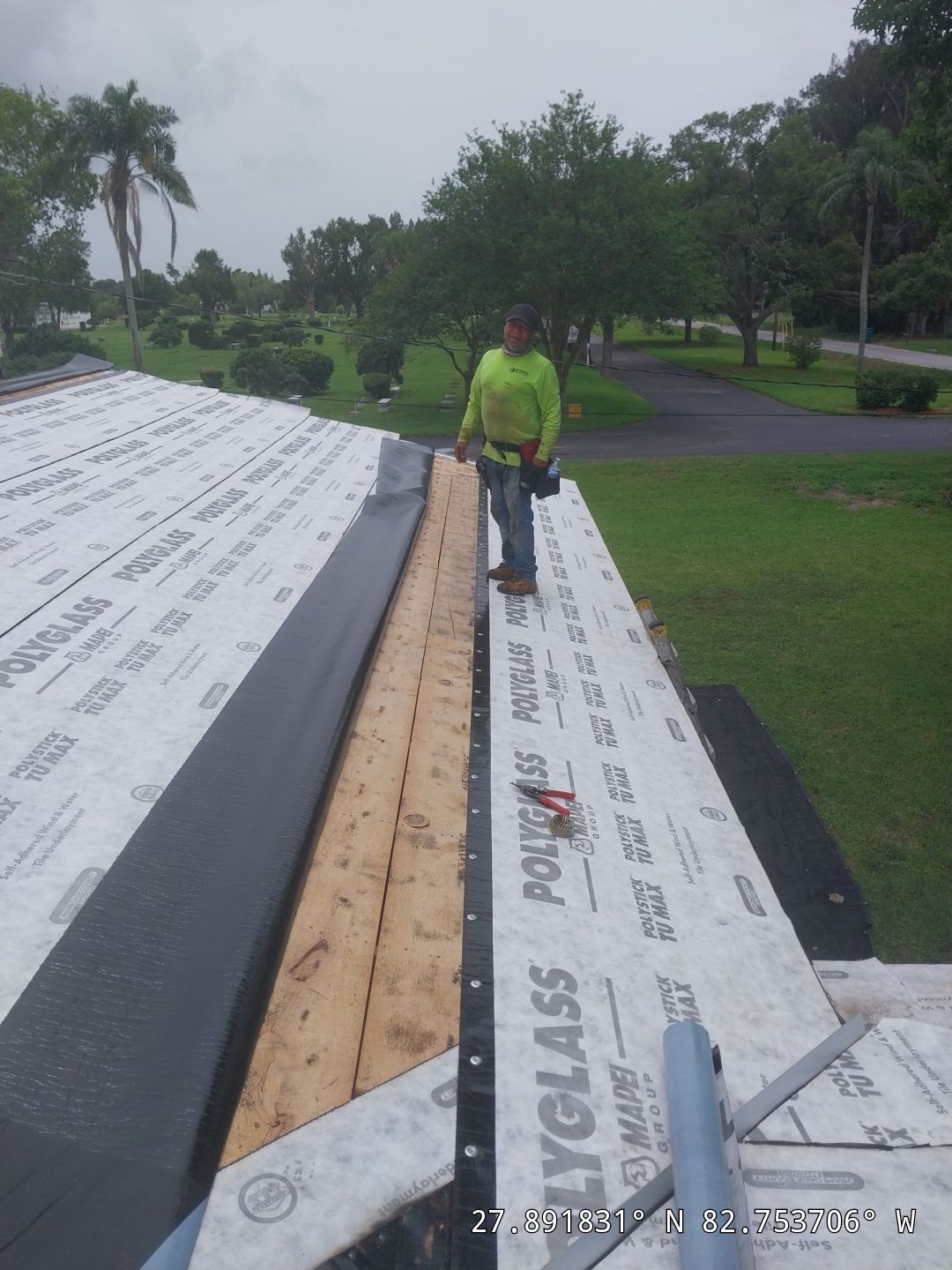 Project in Largo 33773 by Mitchell Roofing Company LLC 