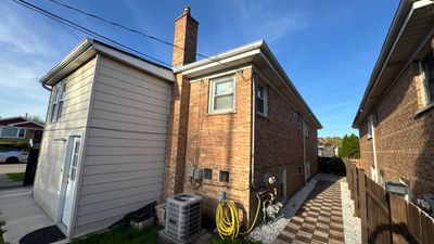 Turtle Shell gutter protection installation in Stickney, IL 60402, photograph 4
