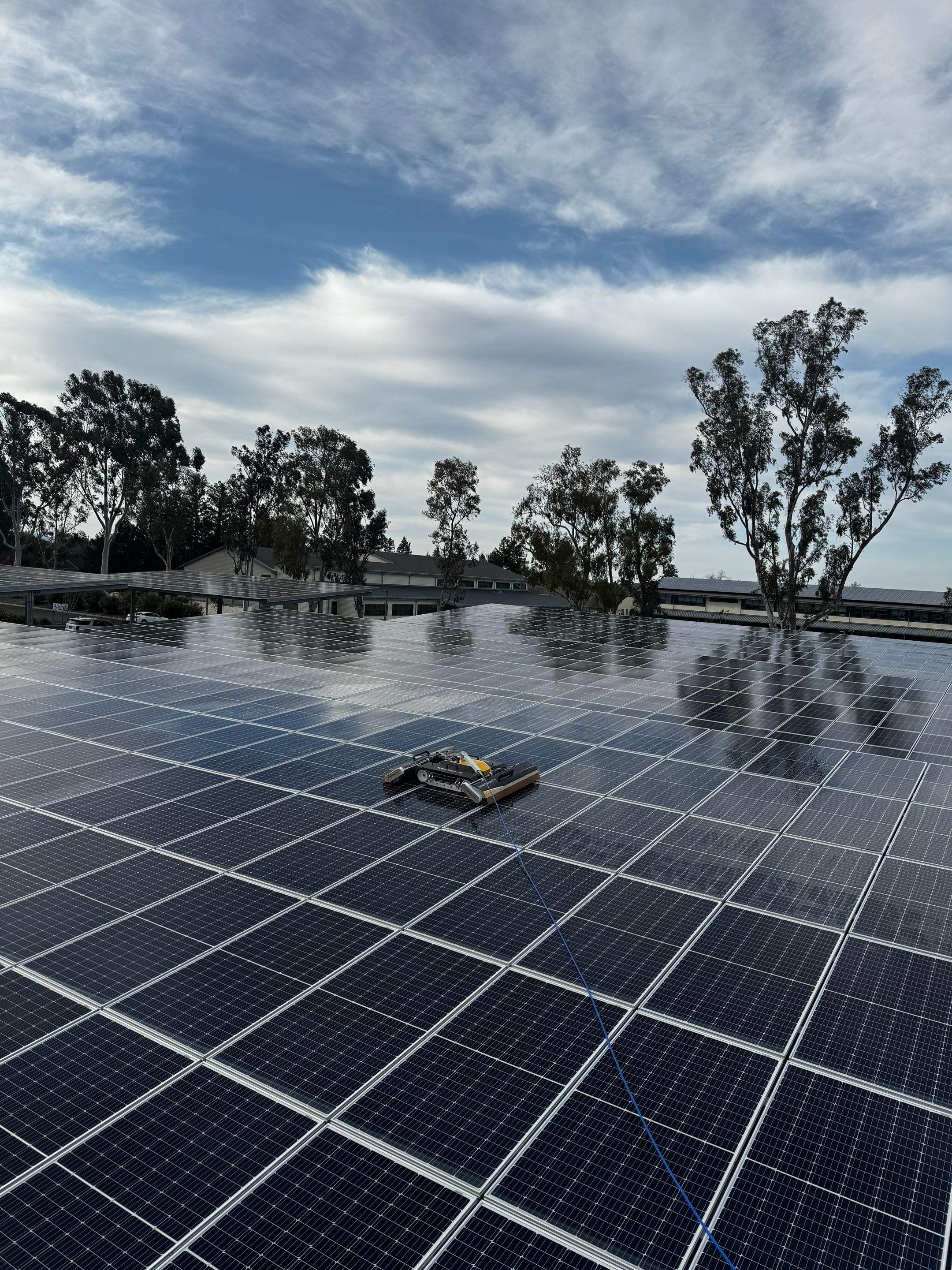 Commercial Solar Panel Cleaning using Deionized Water by All One Solar Shine