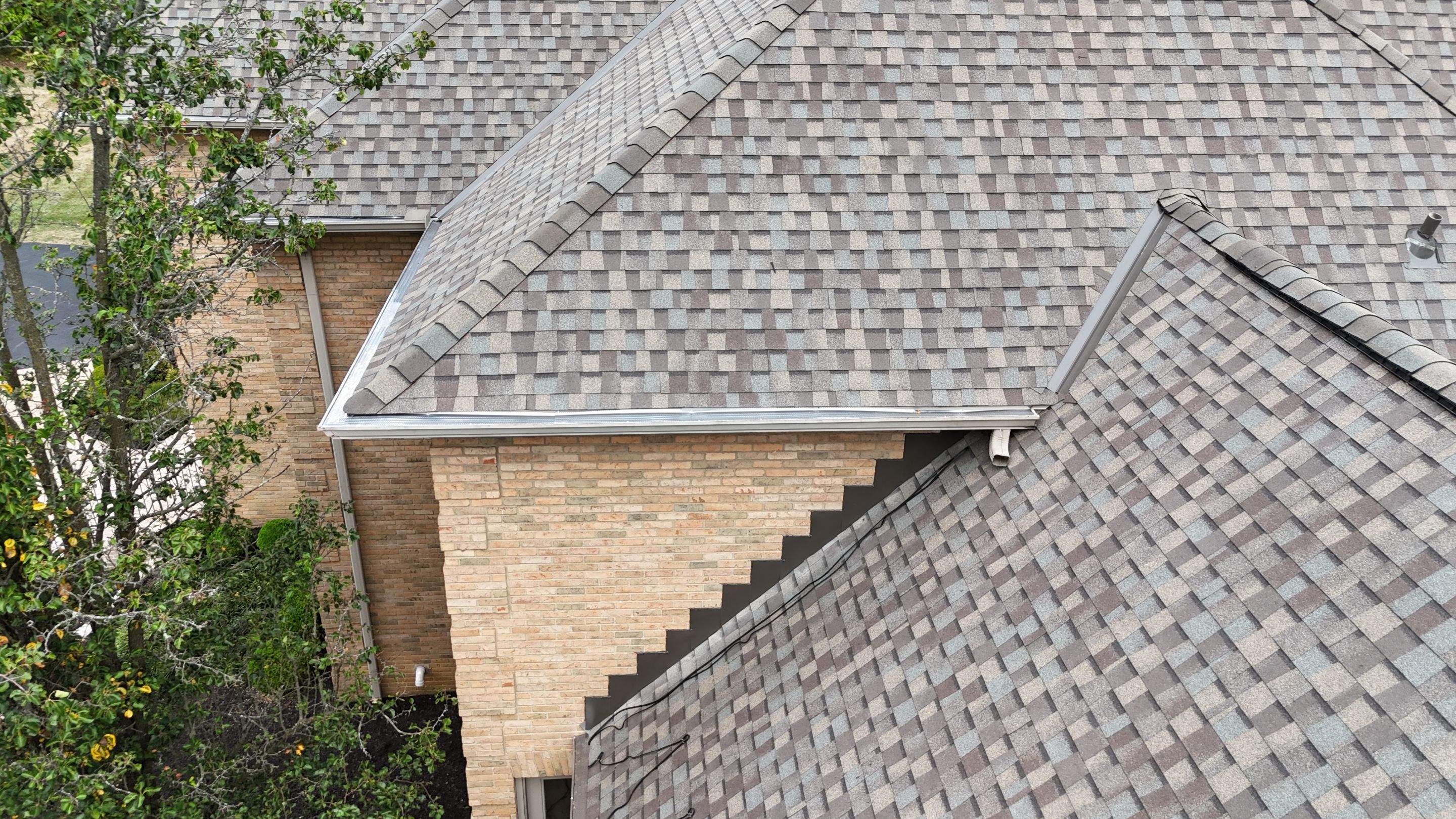 Certainteed Northgate ClimateFlex Weathered Wood by Assured Restoration