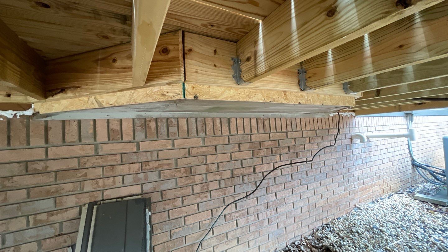 Russet Woods - Deck by Pillar and Pine