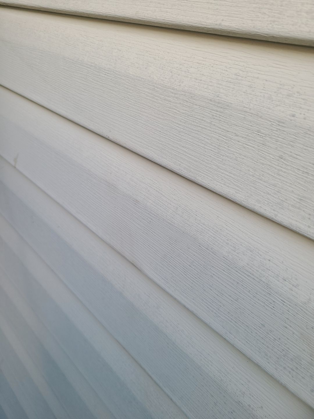 Alexandria: CertainTeed Landmark Pro Designer Shingles in Max Def Georgetown Gray by RM Banning, Inc.